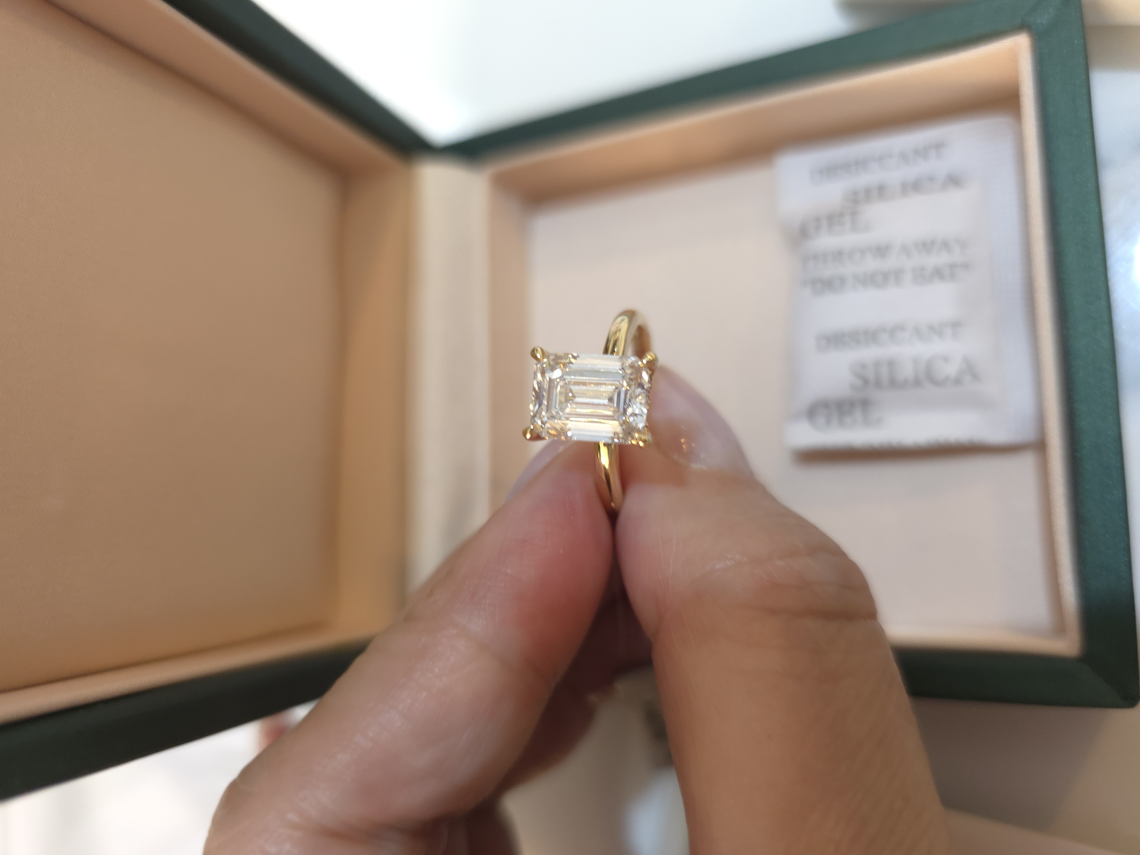 18K 培育鑽石戒指 D3 d0.147 G3.88 E/VVS2 S16