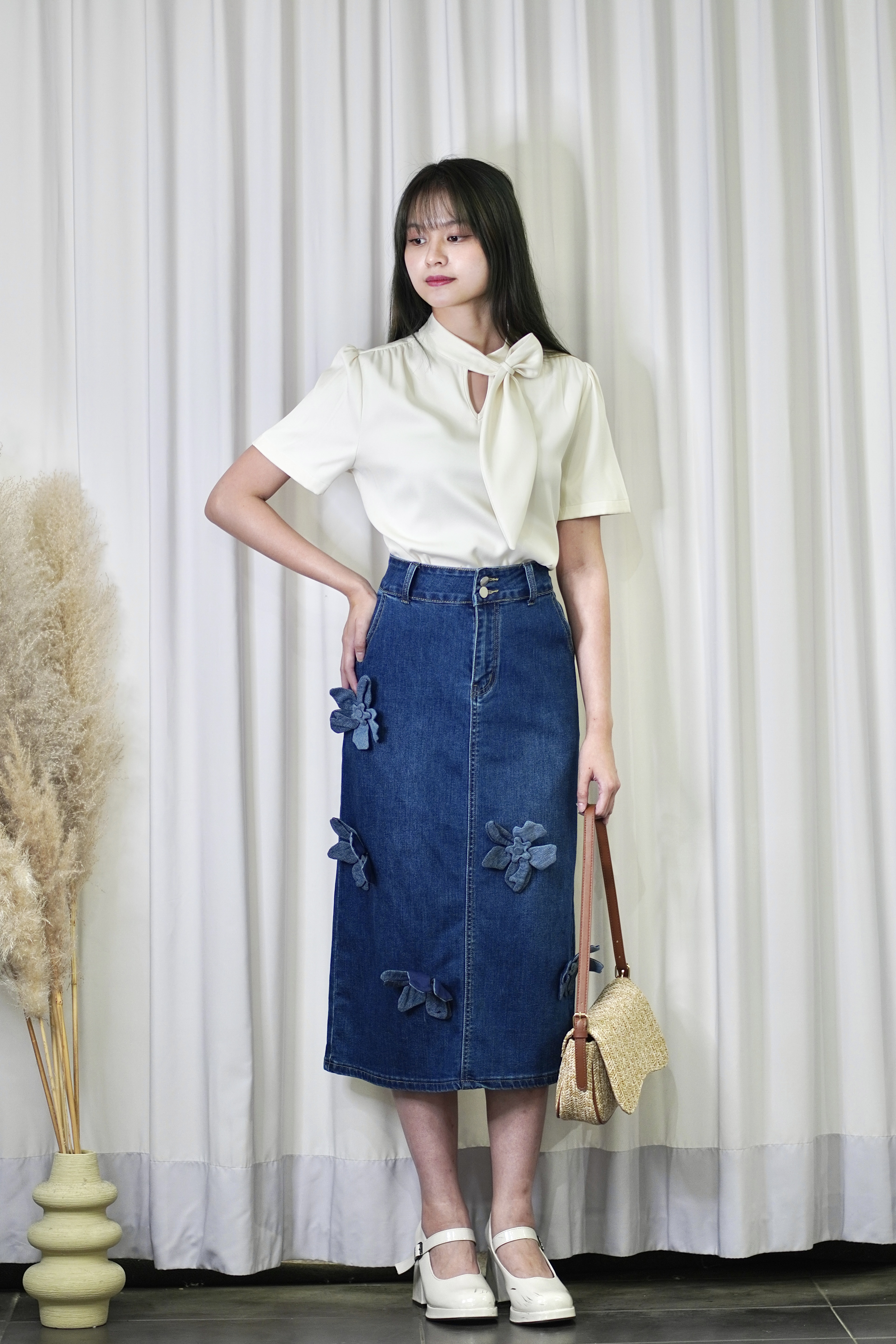 30658 Elegance Bow Blouse