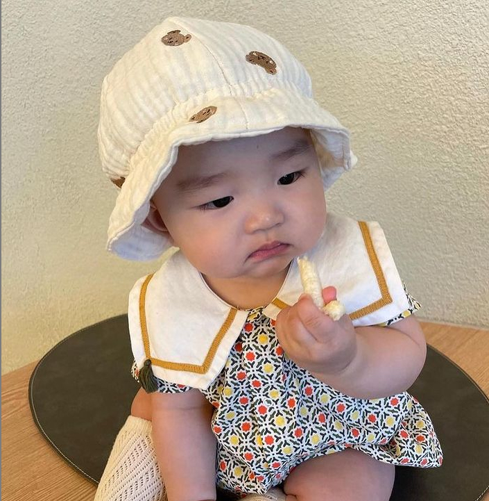 Korean Handmade Many Bears Hat