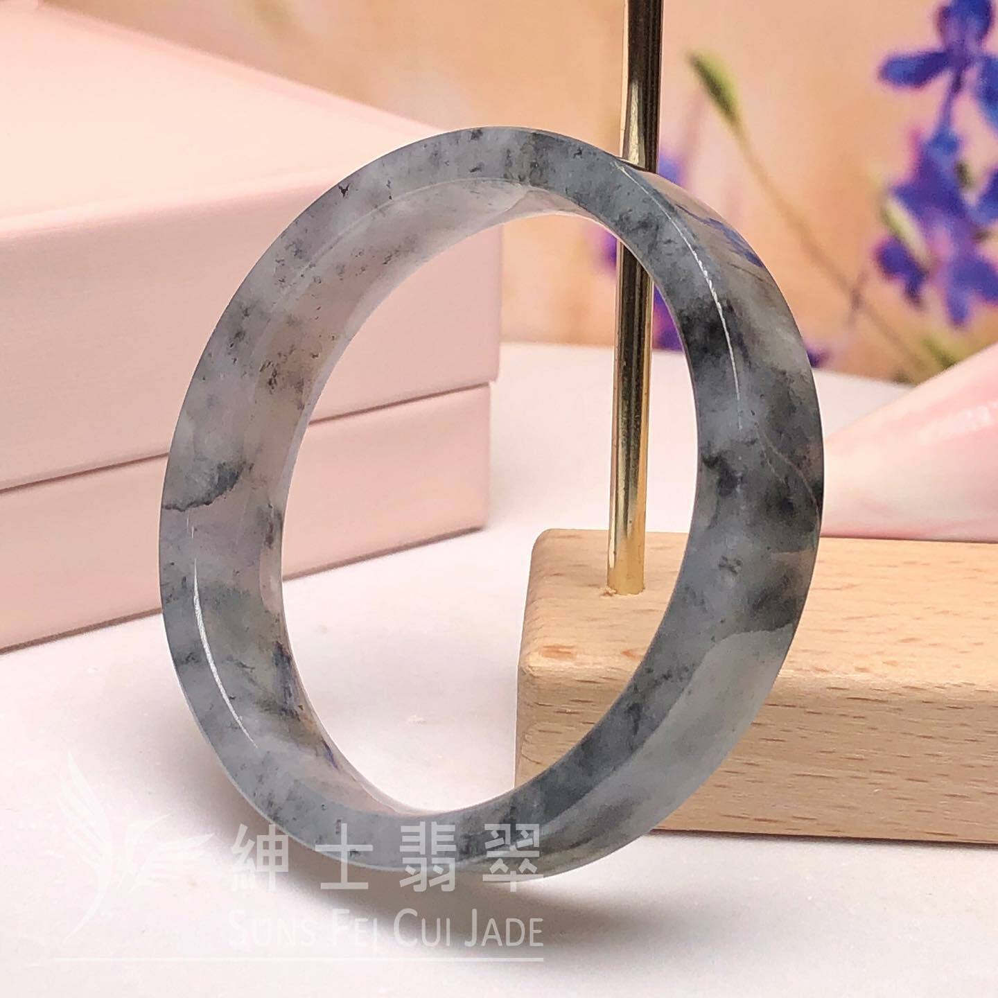 山水畫方鐲 46.43