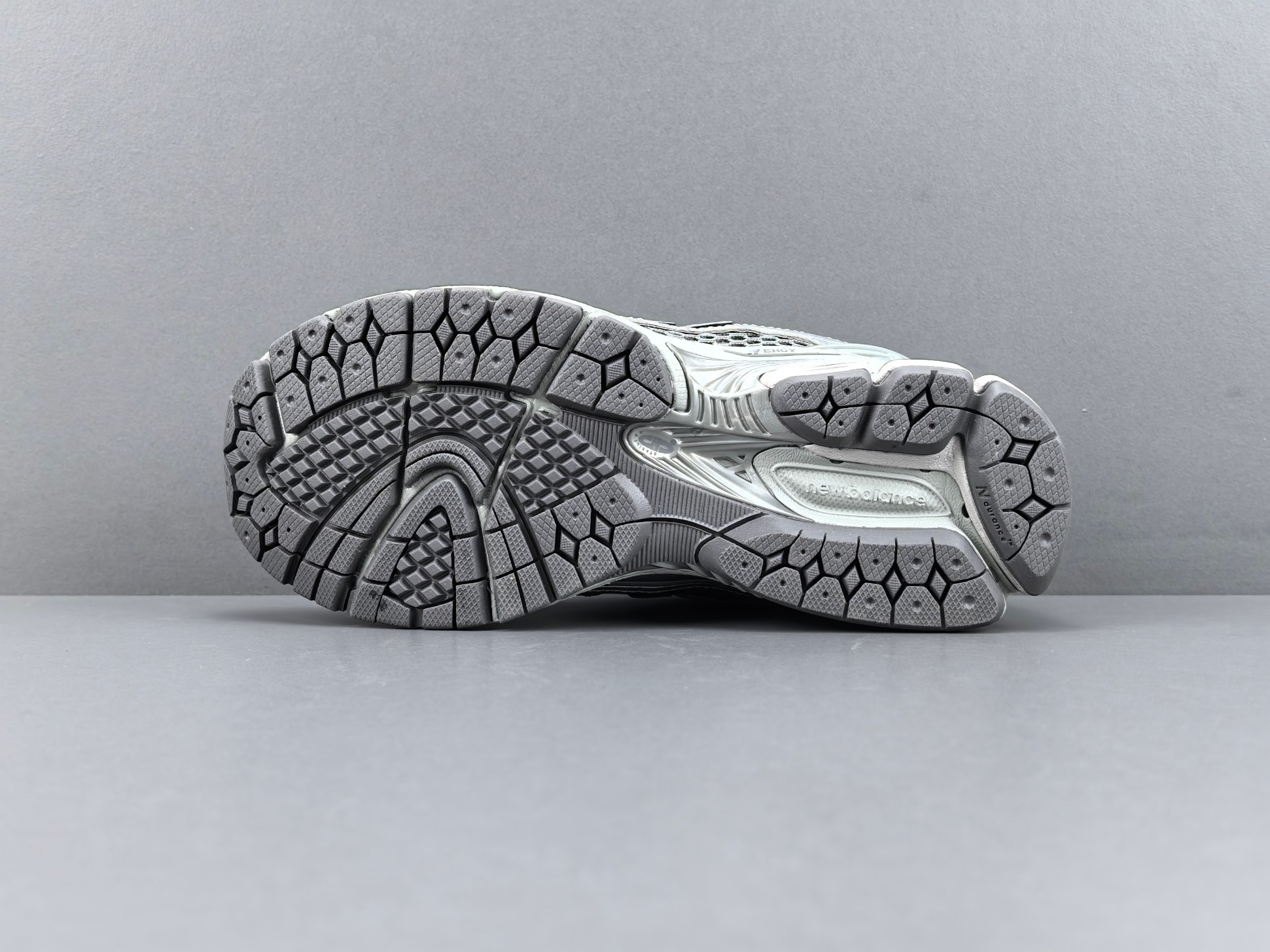 New Balance 1906R M1906RCB