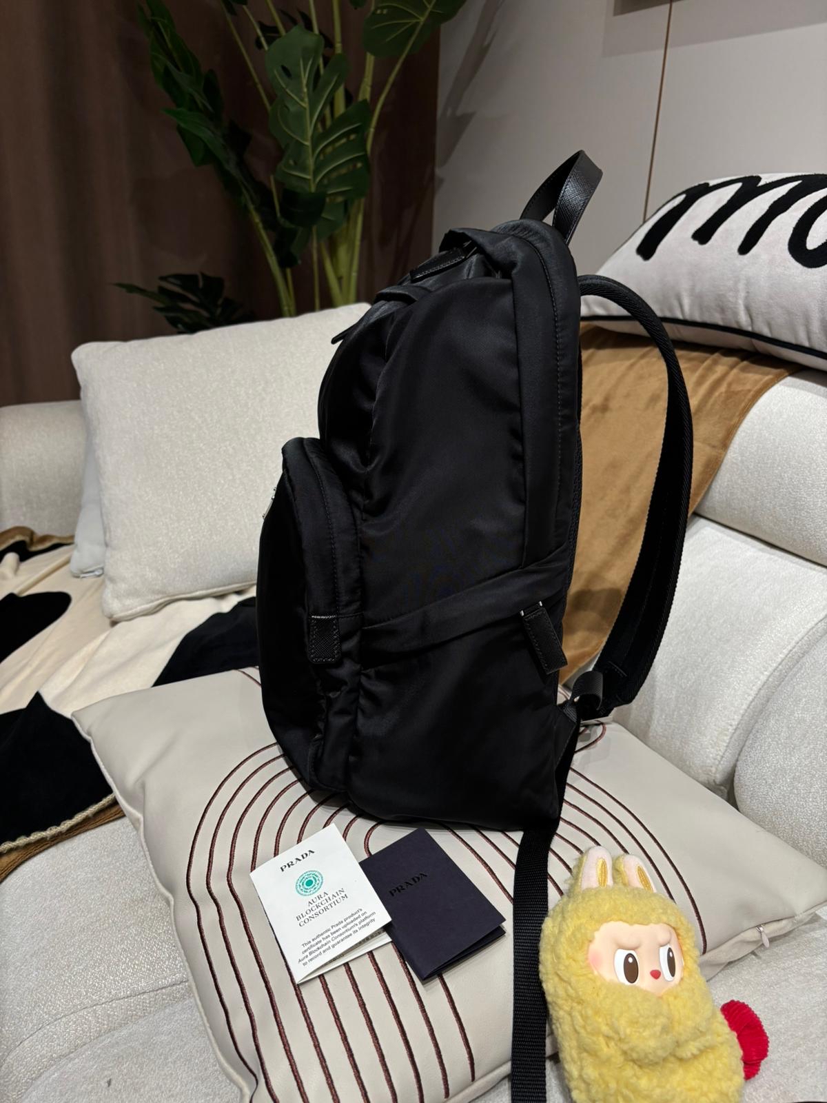 Prada re-nylon backpack  NFC ,100%Authentic ,98%new ✅ certificate card✅dust bag 🩵 專門店售價$19,500📣 