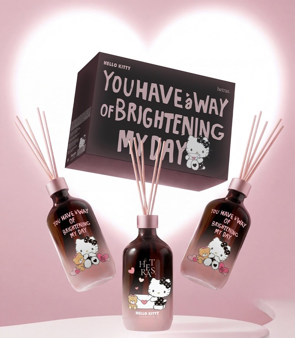 （約4月中旬到貨）🇰🇷韓國直送🇰🇷Hello Kitty × Hetras 限定擴香500ml 3件組禮盒 💕