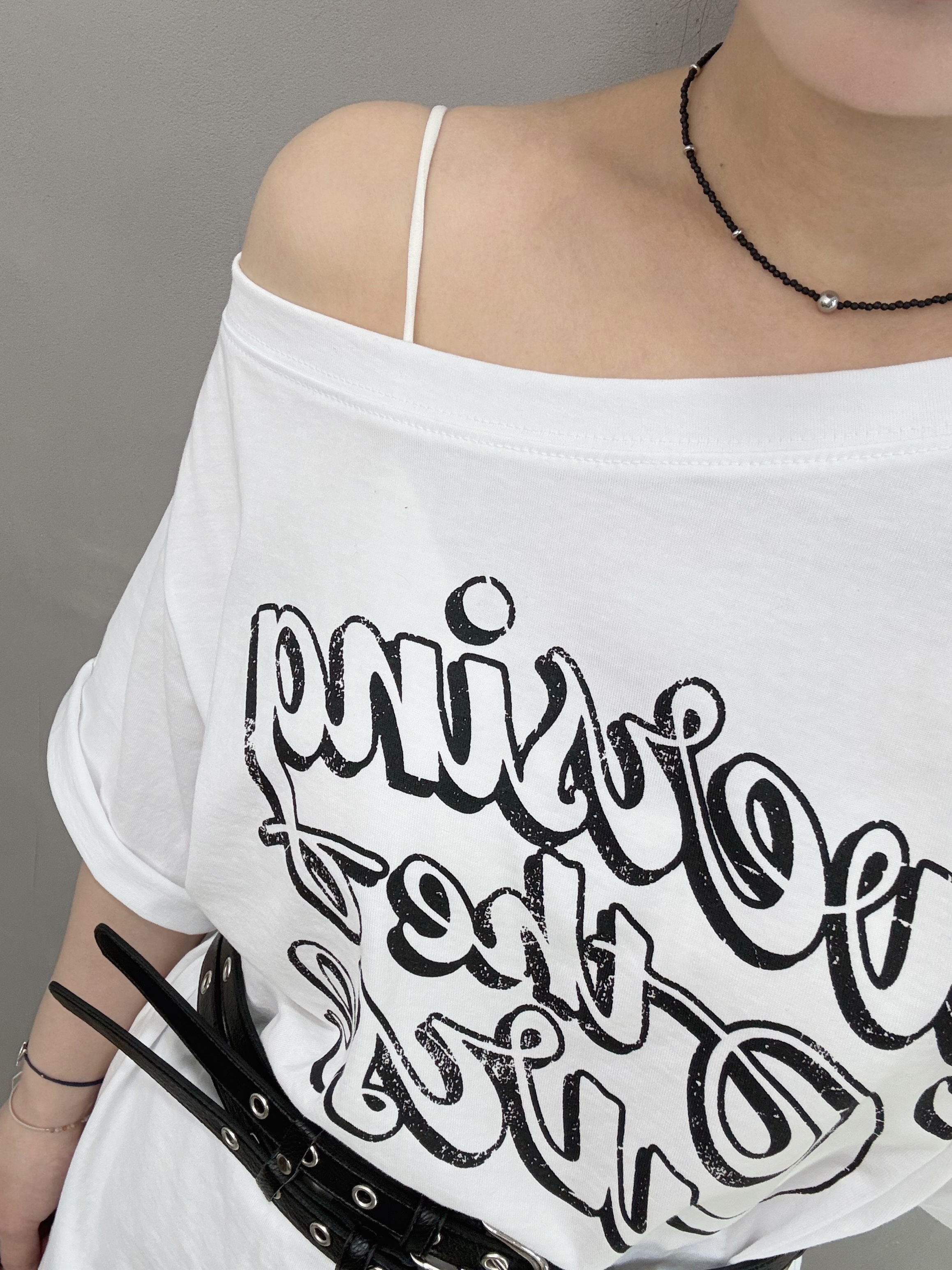 R60 露膊字母Tee