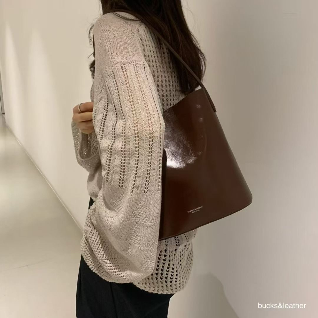 大水桶 SELLING BAG (7色)送零錢包