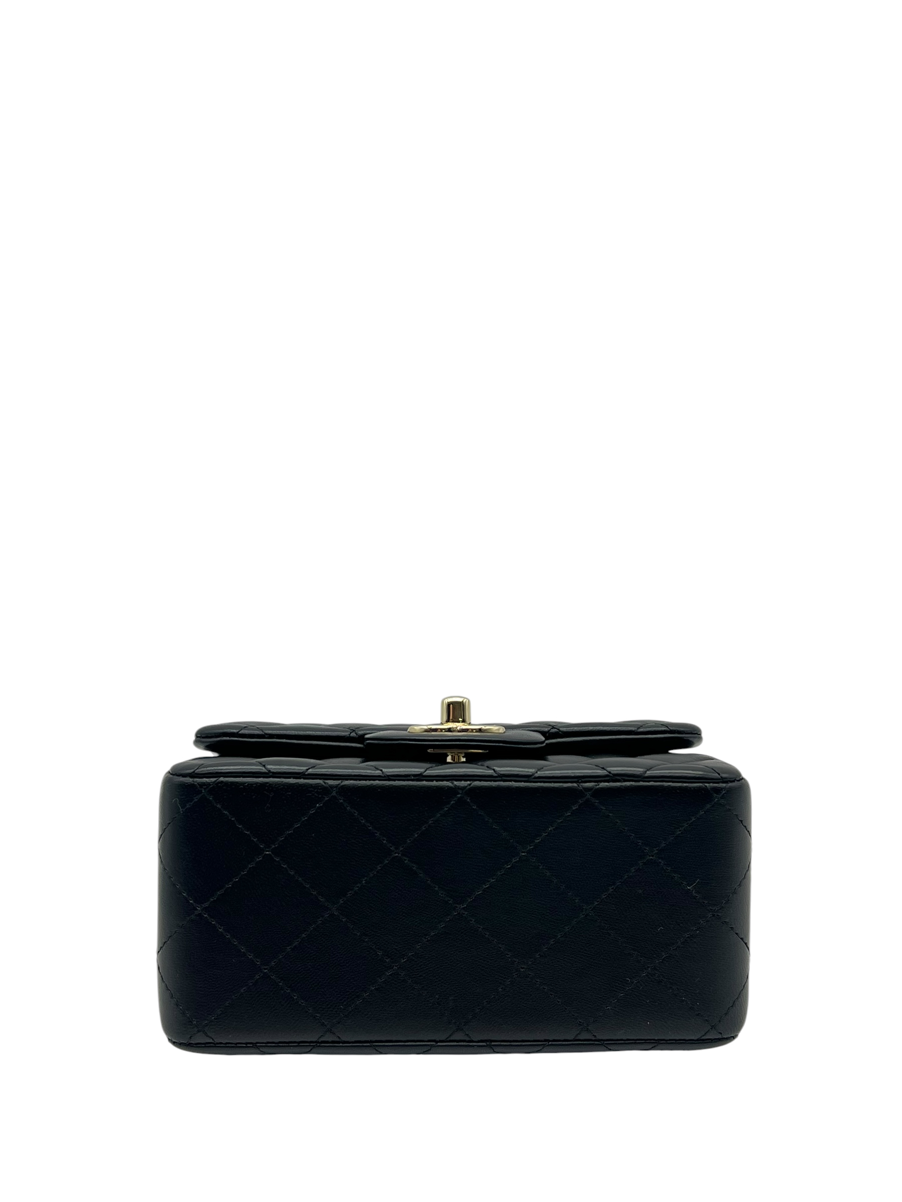 Pre-Owned CHANEL Mini Classic Flap Bg / Product Code: 26052804a