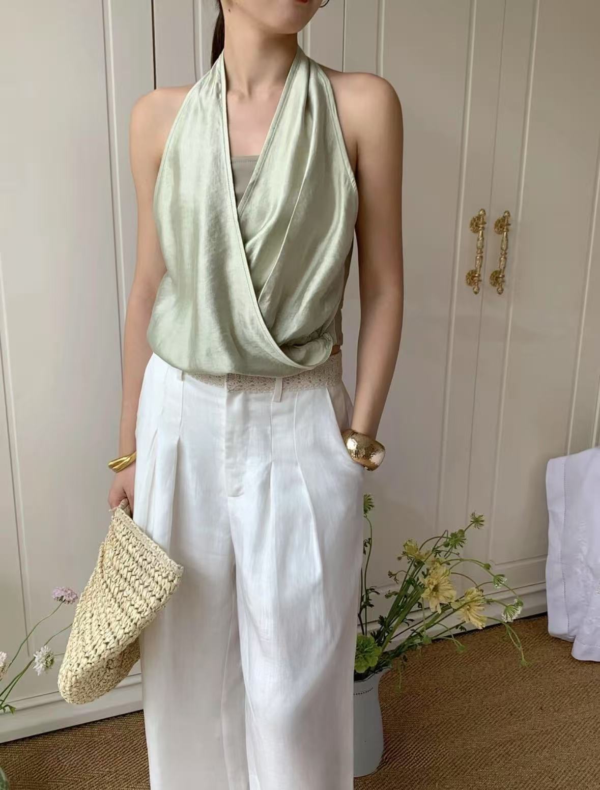 TP363高级荡领挂脖