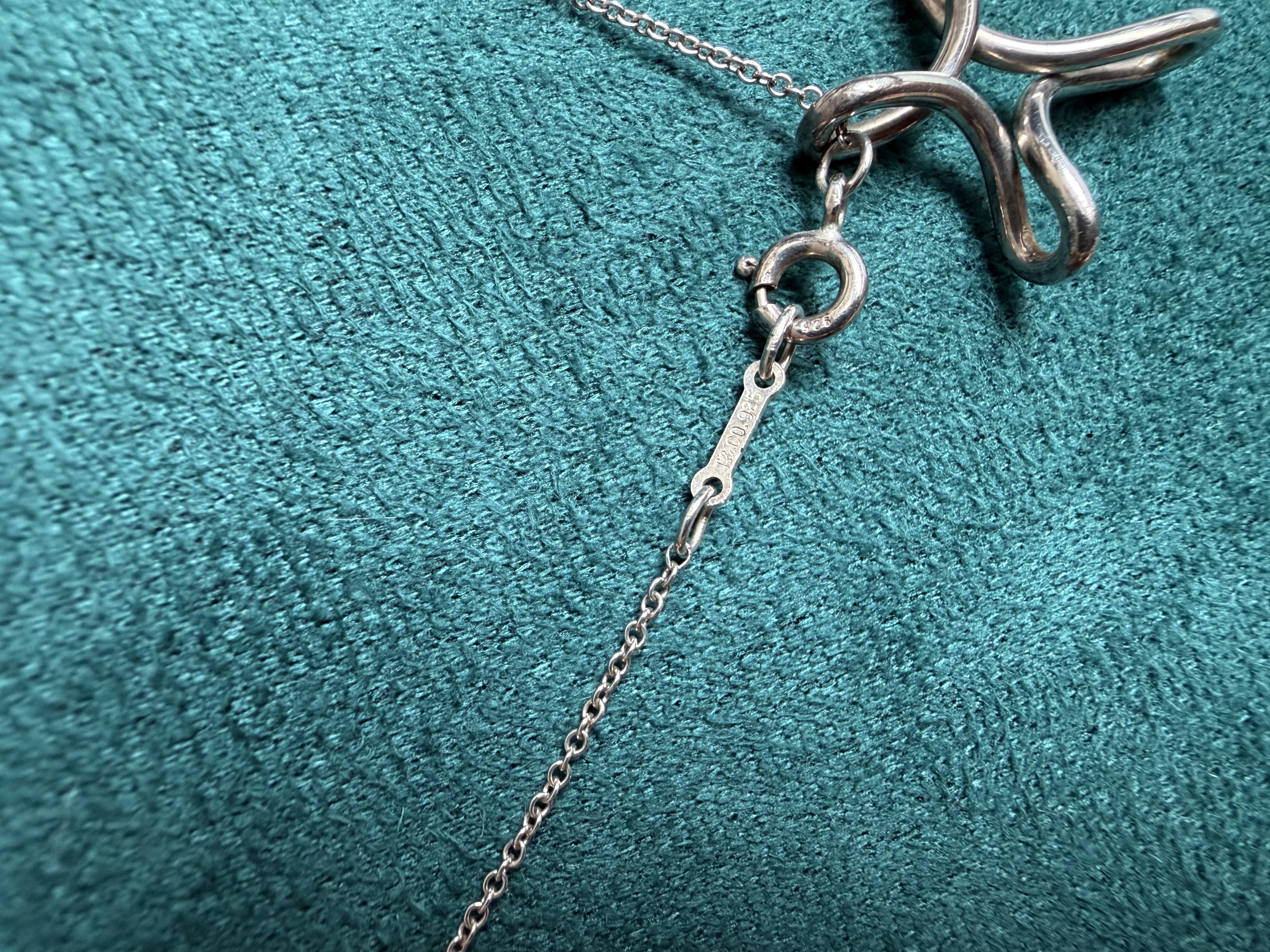Tiffany & Co. Elsa Peretti Infinity Cross pendant 925 silver necklace