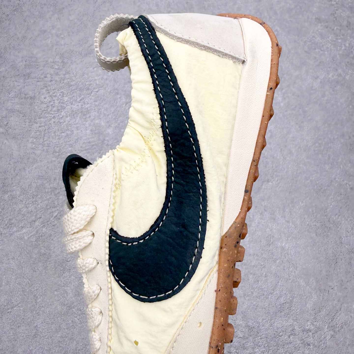 Nike Moon Shoe SP Jacquemus HV8547-700 