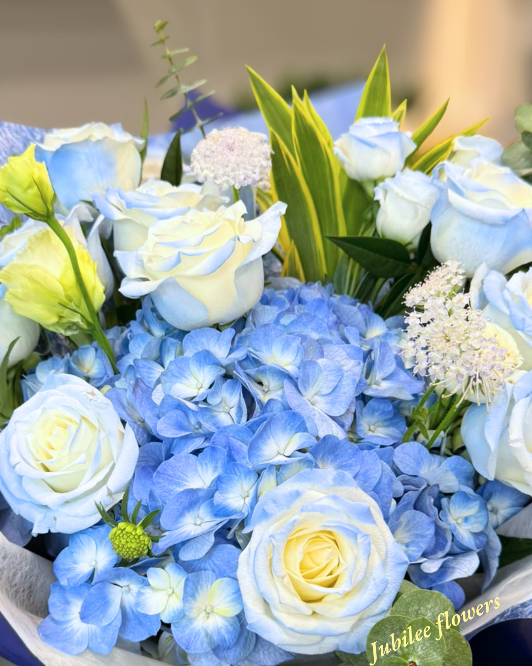 藍繡球 · 碎冰藍玫瑰花束