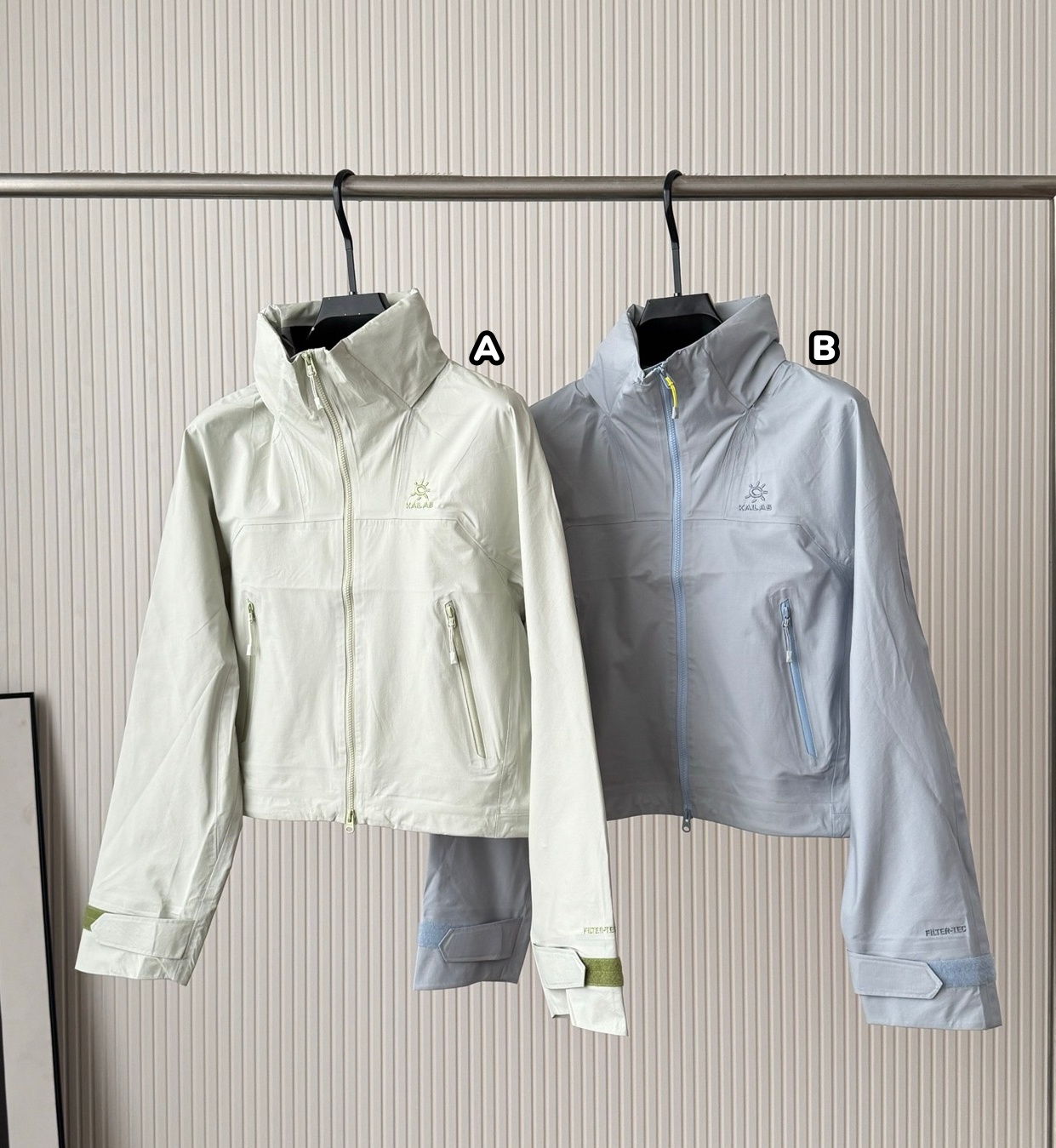 KAILAS 短款衝鋒衣連帽拉鍊外套 