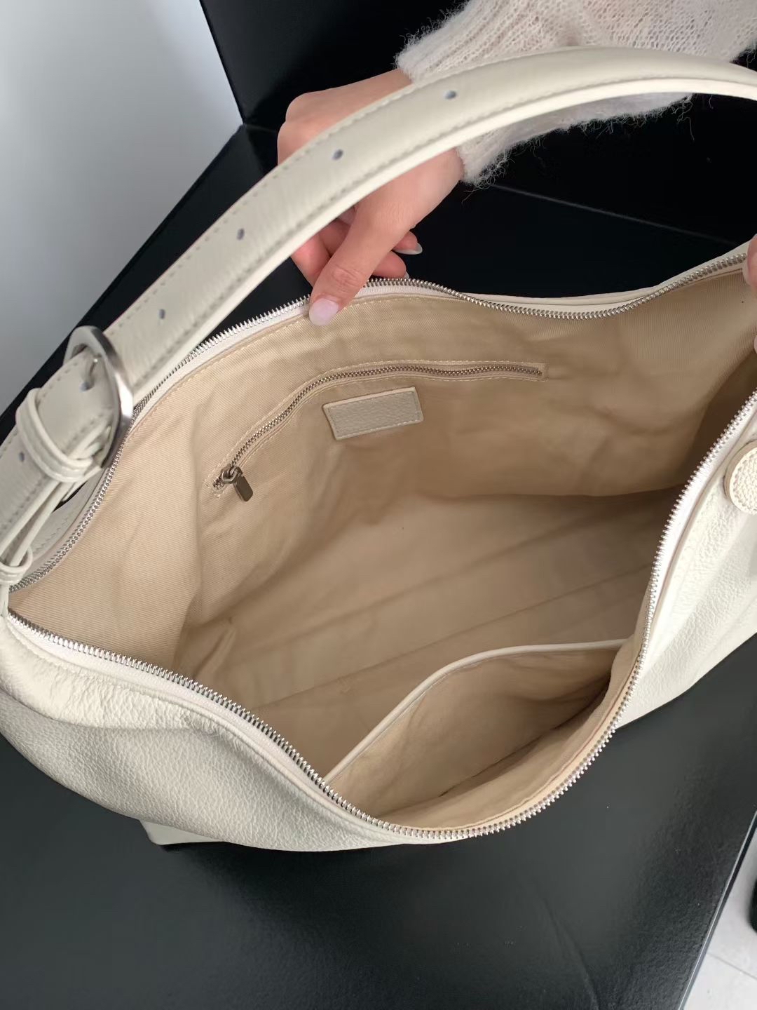 DM04_05 超輕春日HOBO (5色)