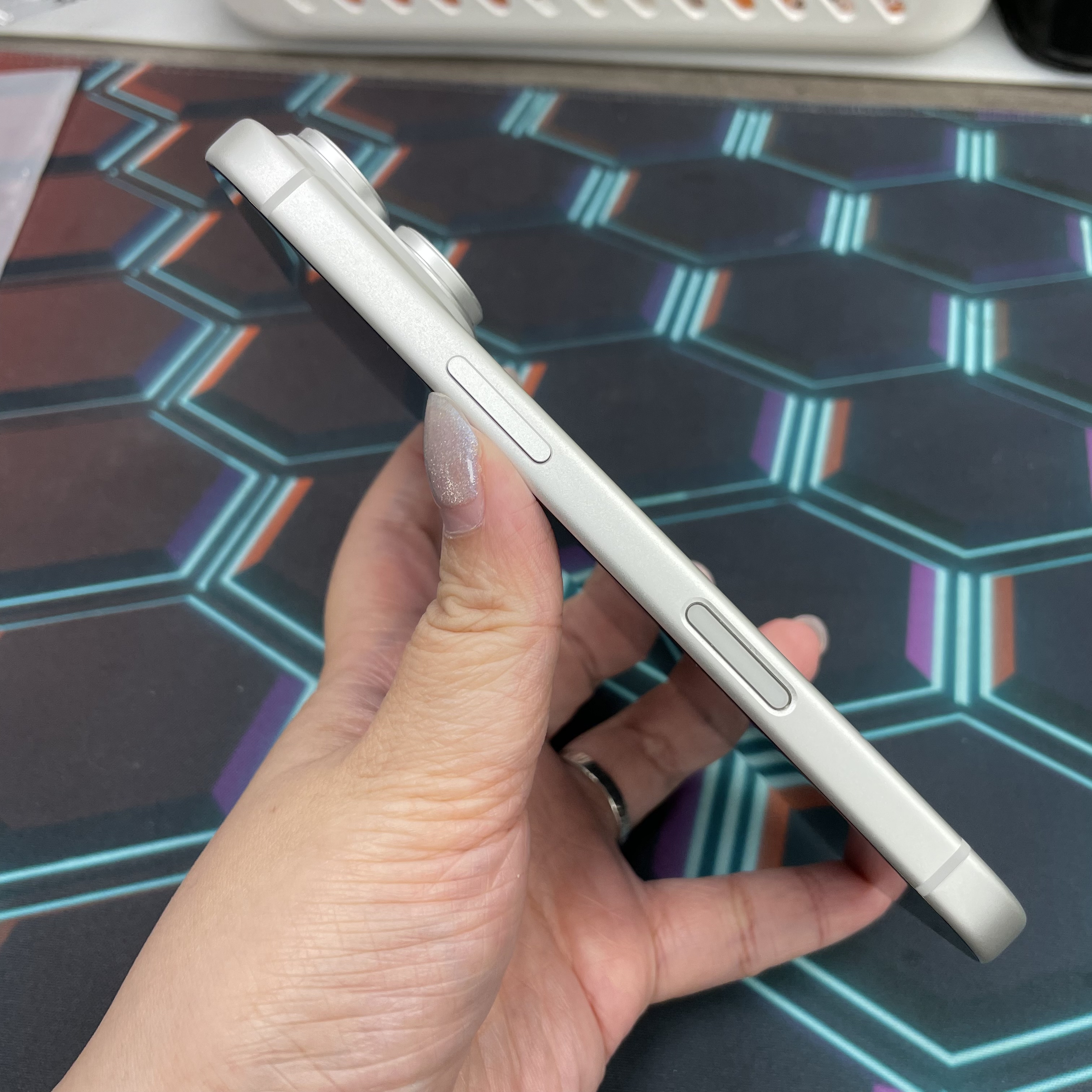 *7122 17 Pro 完美機 256GB 電100 銀色 sliver