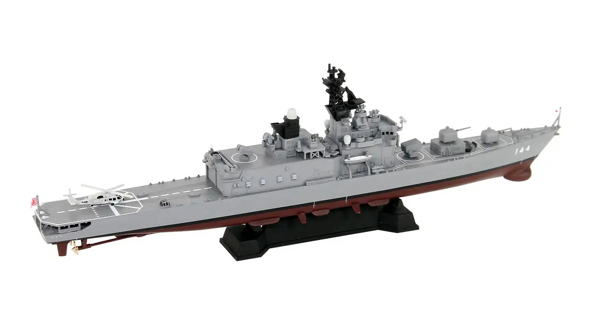 1/700 Japanese battleship Yamato (Operation Ten-Go/1945) Special Edition (with Wooden Deck Decal)