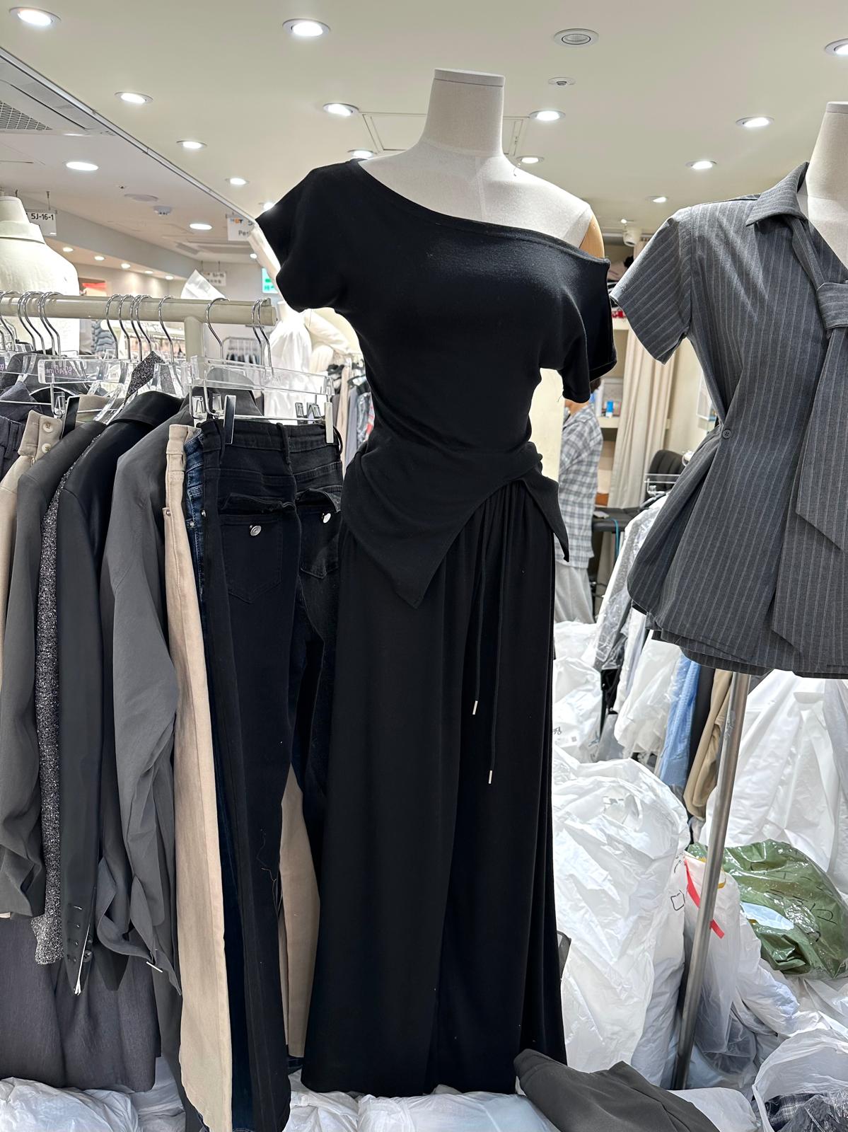 F29 不規則Top +褲set