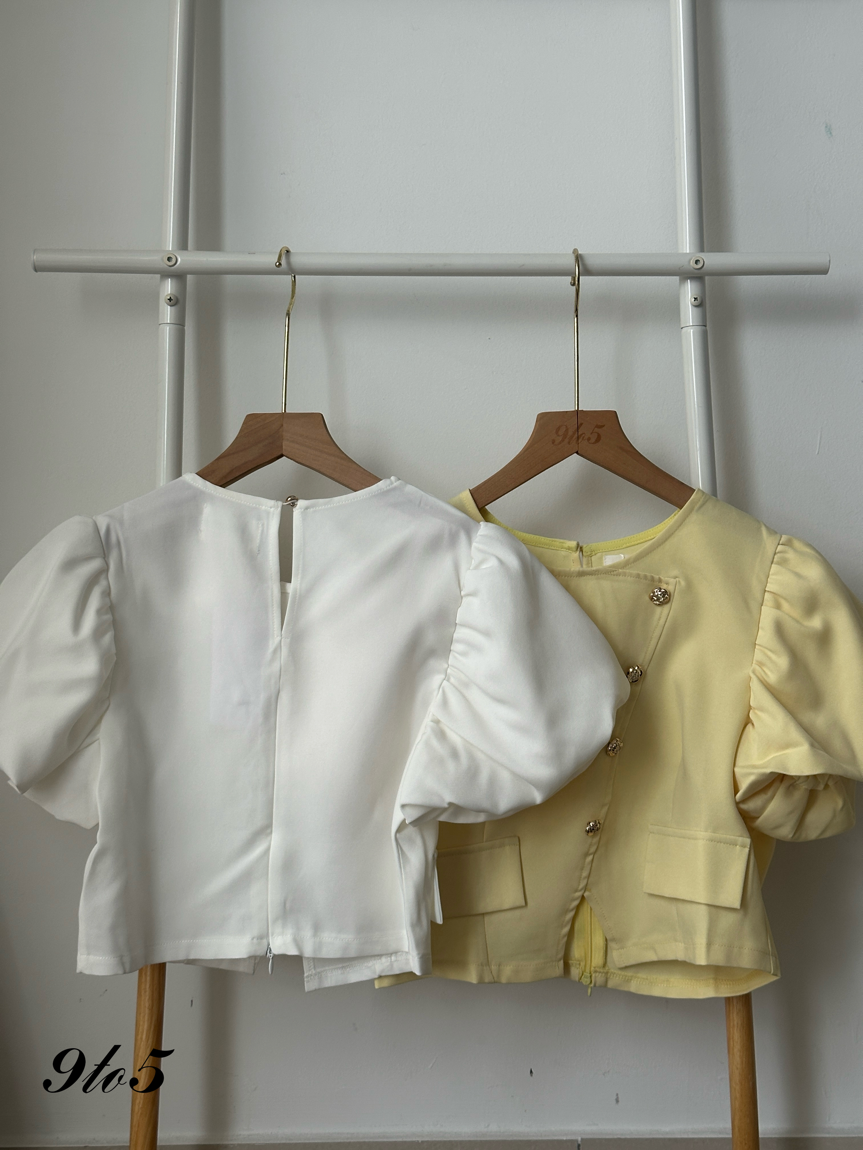 T4043 Puff Sleeve Crop Top - 4 Colors 