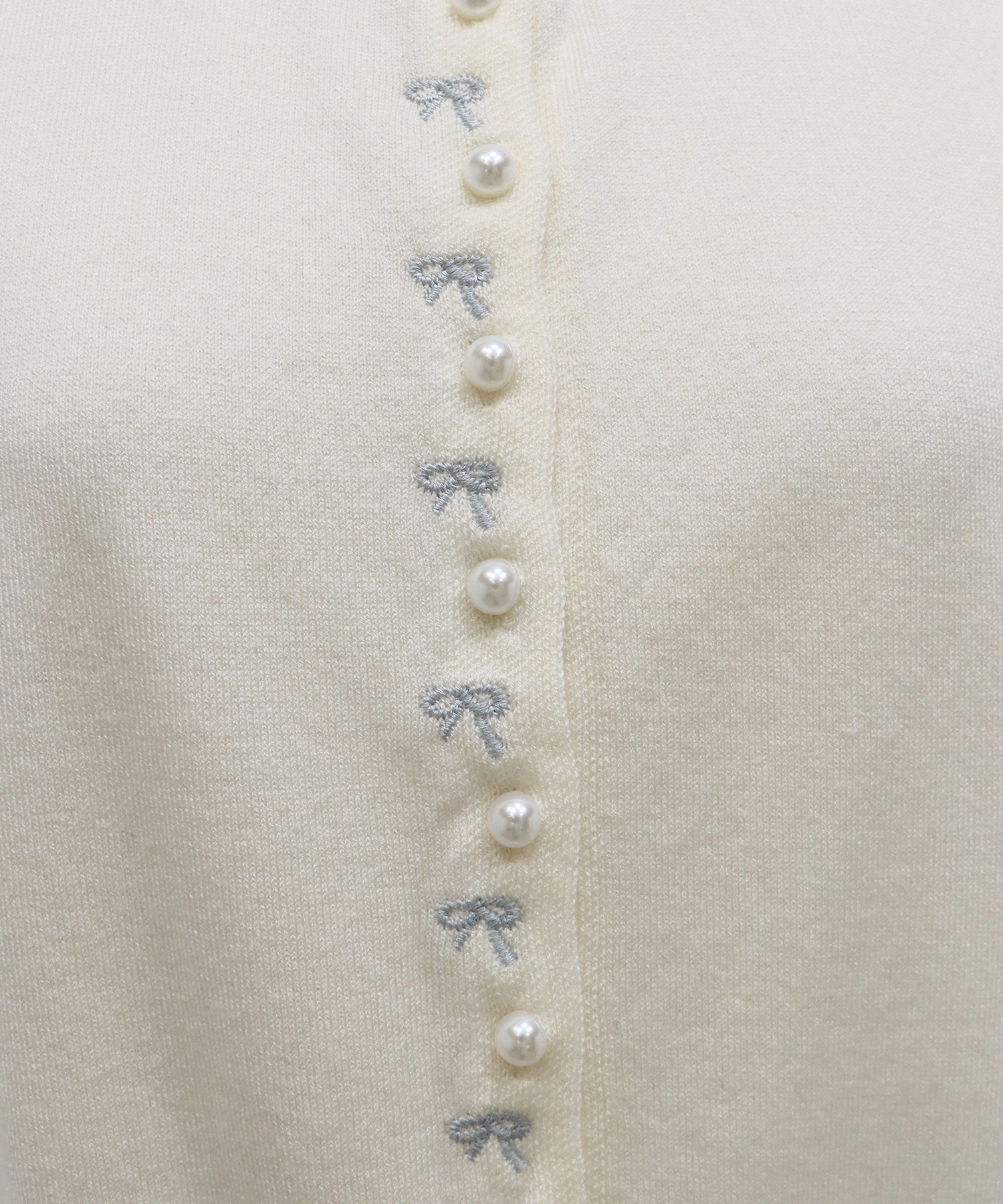 <JP> 蝴蝶結刺繡珍珠鈕 cardigan * 3色入 <預購>
