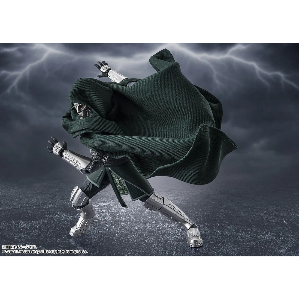 PREORDER SHF Doomsday Doctor Doom