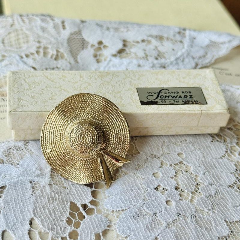 Vintage 1990s Signed Michele Lynn Summer Straw Hat Gold Plated Brooch(MT2350)