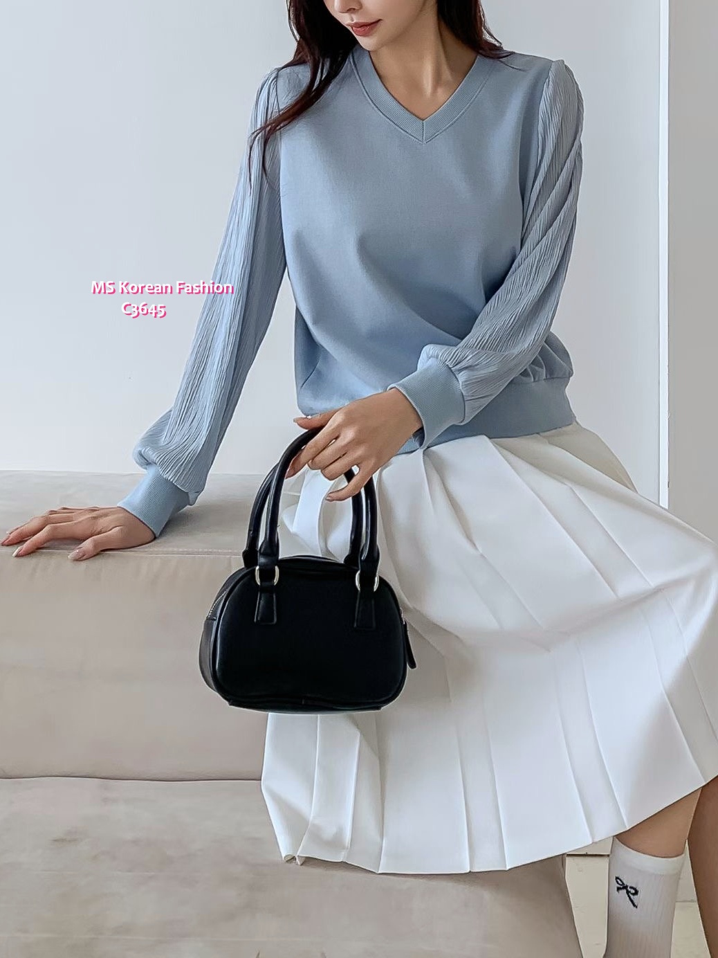 C3645 韓國🇰🇷V領直紋袖top