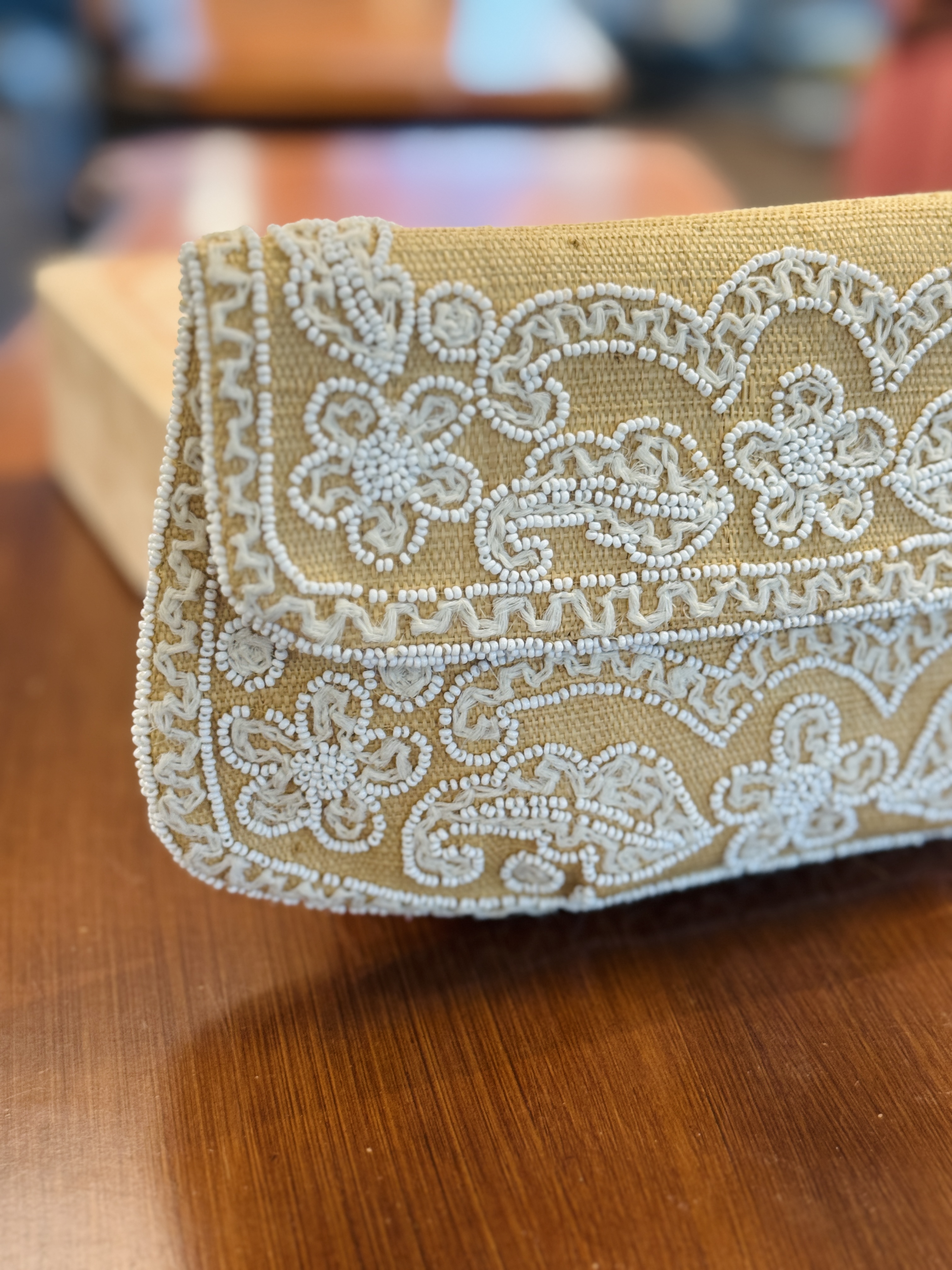Rare! C.a. 1950s Birks Made in France Beaded Summer Clutch (MT2502)