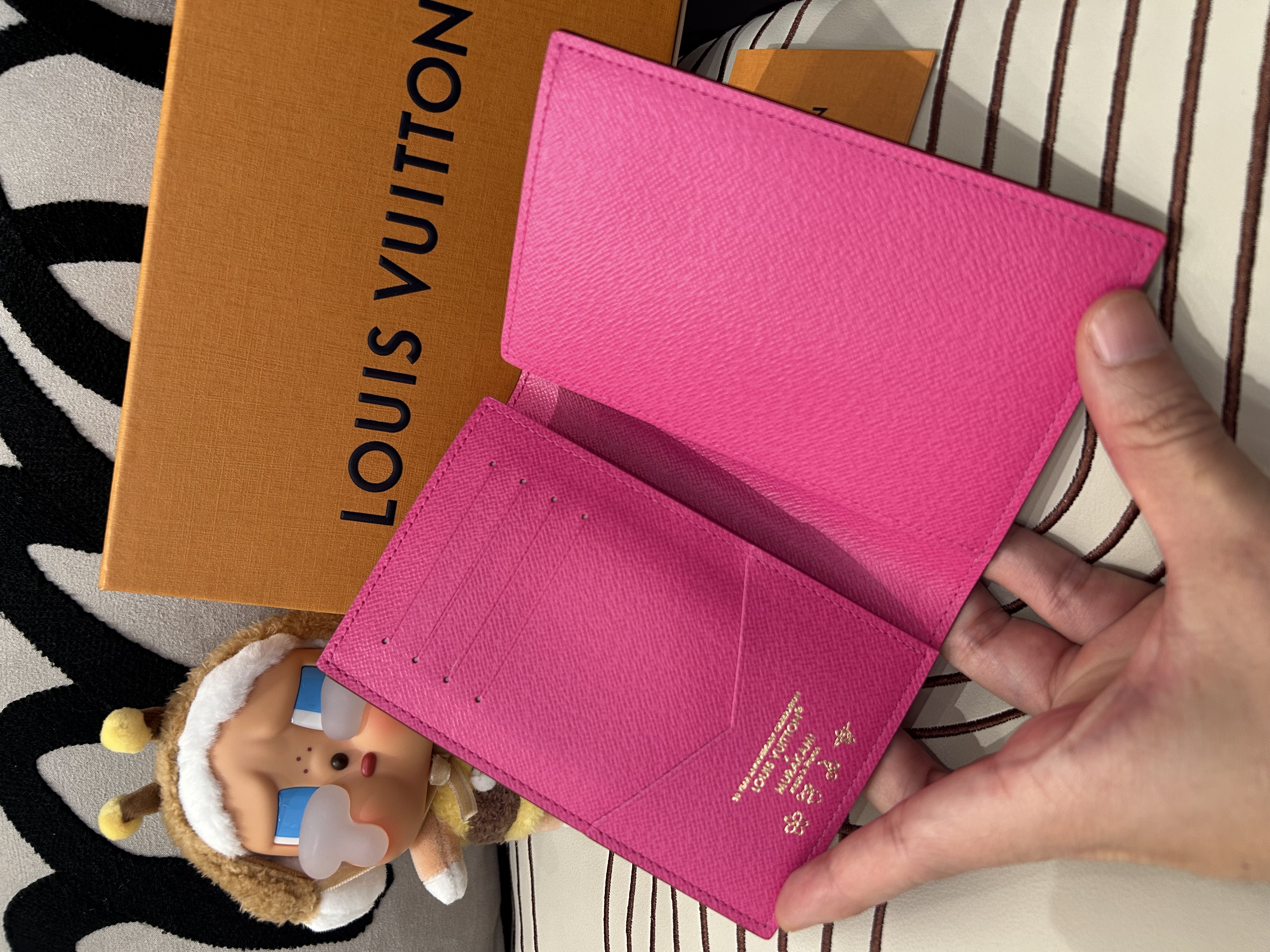 全新 LV x TM Passport case M14178 村上隆 100%Authentic, Brand New 全新貨品✅NFC ✅Dust bag ✅Box