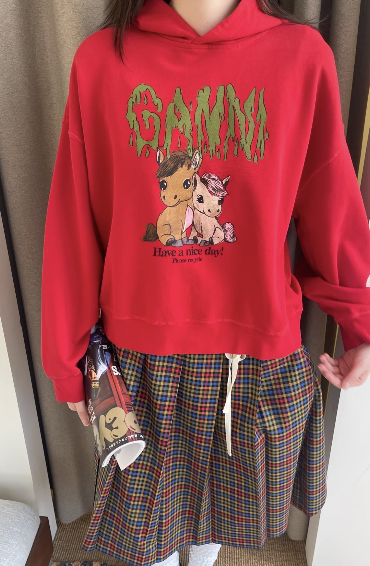 GANNI 紅色小馬圖案短款連帽衫