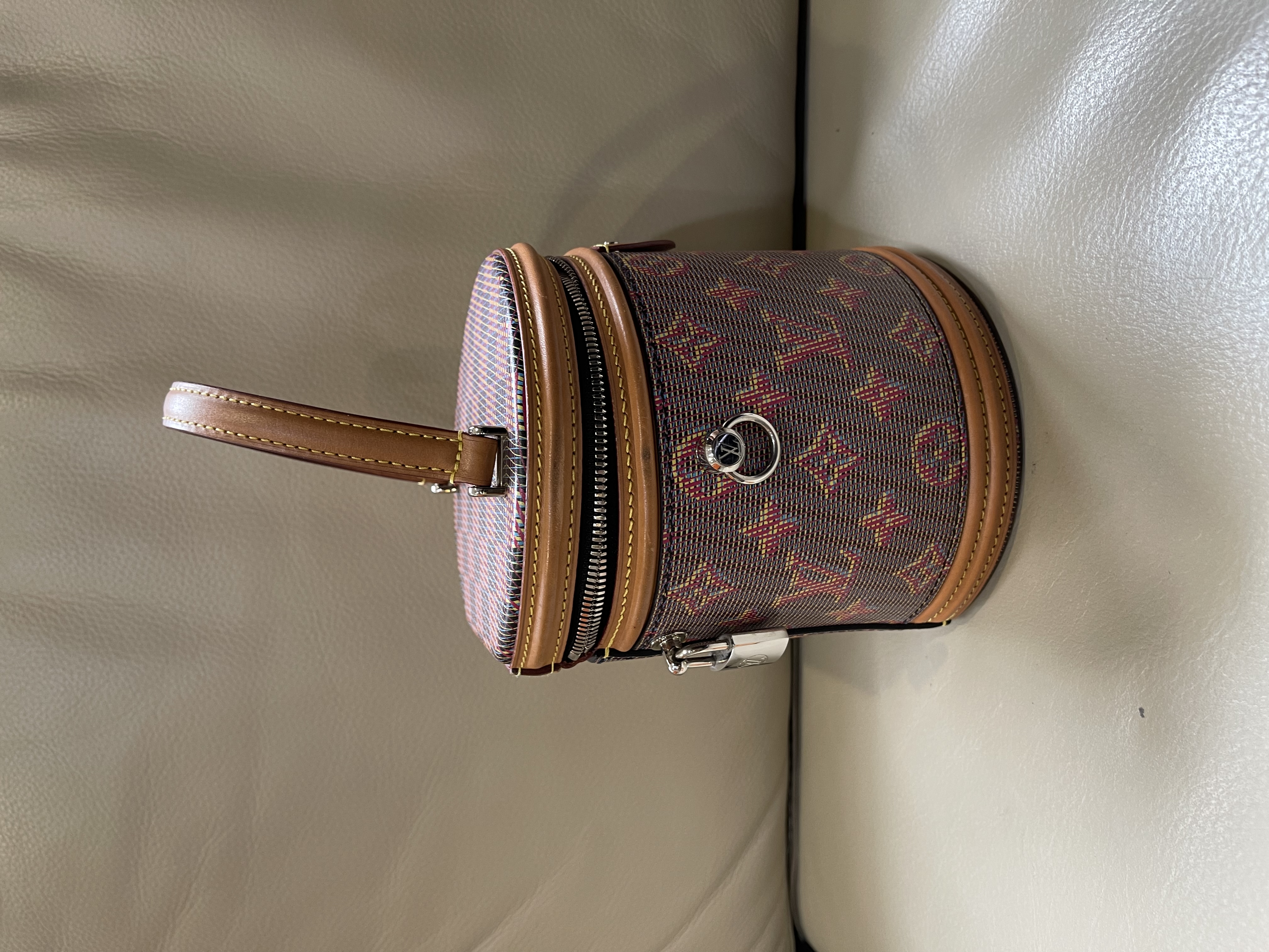 Pre-owned Louis Vuitton Pop Cannes Monogram canvas vanity bag