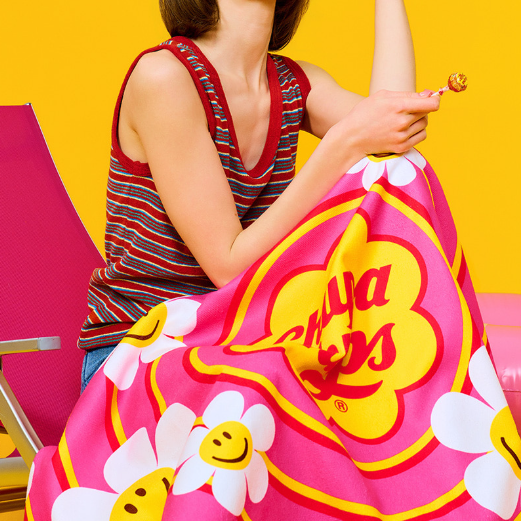 [Wiggle Wiggle x Chupa Chups] Beach Towel