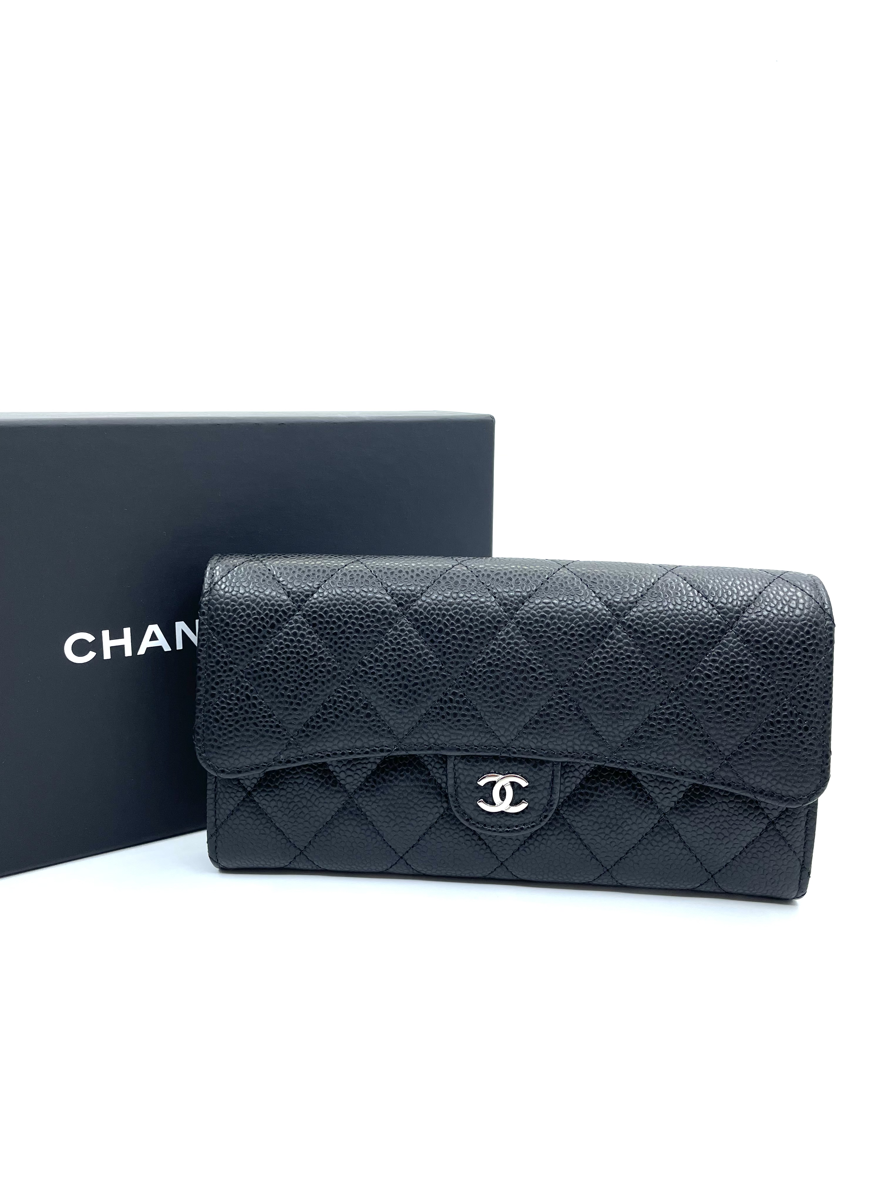 Pre-owned Chanel Classic Long Wallet/ Product Code: 2426904