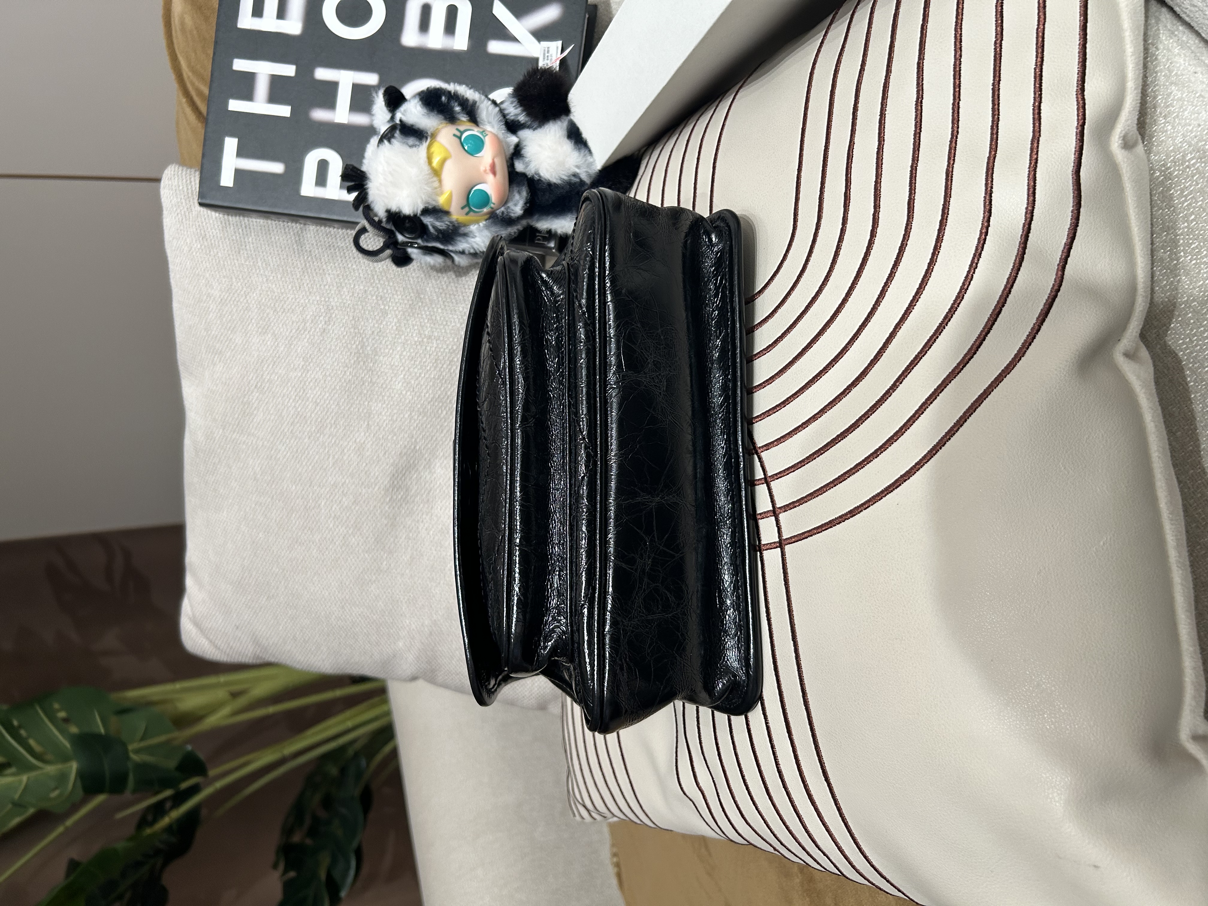 YSL Niki baby Bag Saint Laurent niki Calfskin黑色小牛皮 100%Authentic, 98%new ✅dust bag 