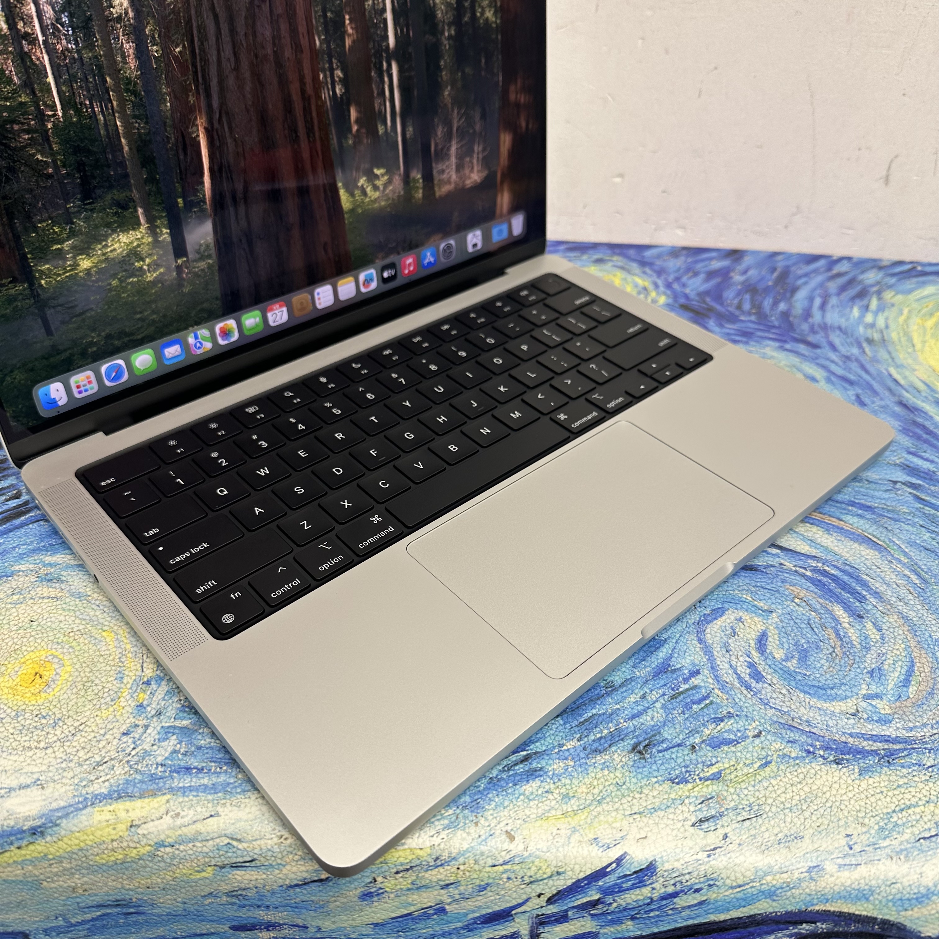 #5791 Apple MacBook M4 Pro 2024 M4 Pro CPU/24GB Ram/512GB SSD/12核心GPU/Liquid Retina XDR Mon/14吋/銀色/ MacBook Pro M4 / MacbookPro M4 Pro / Laptop / Notebook / Ultrabook / Netflix/ YouTube 