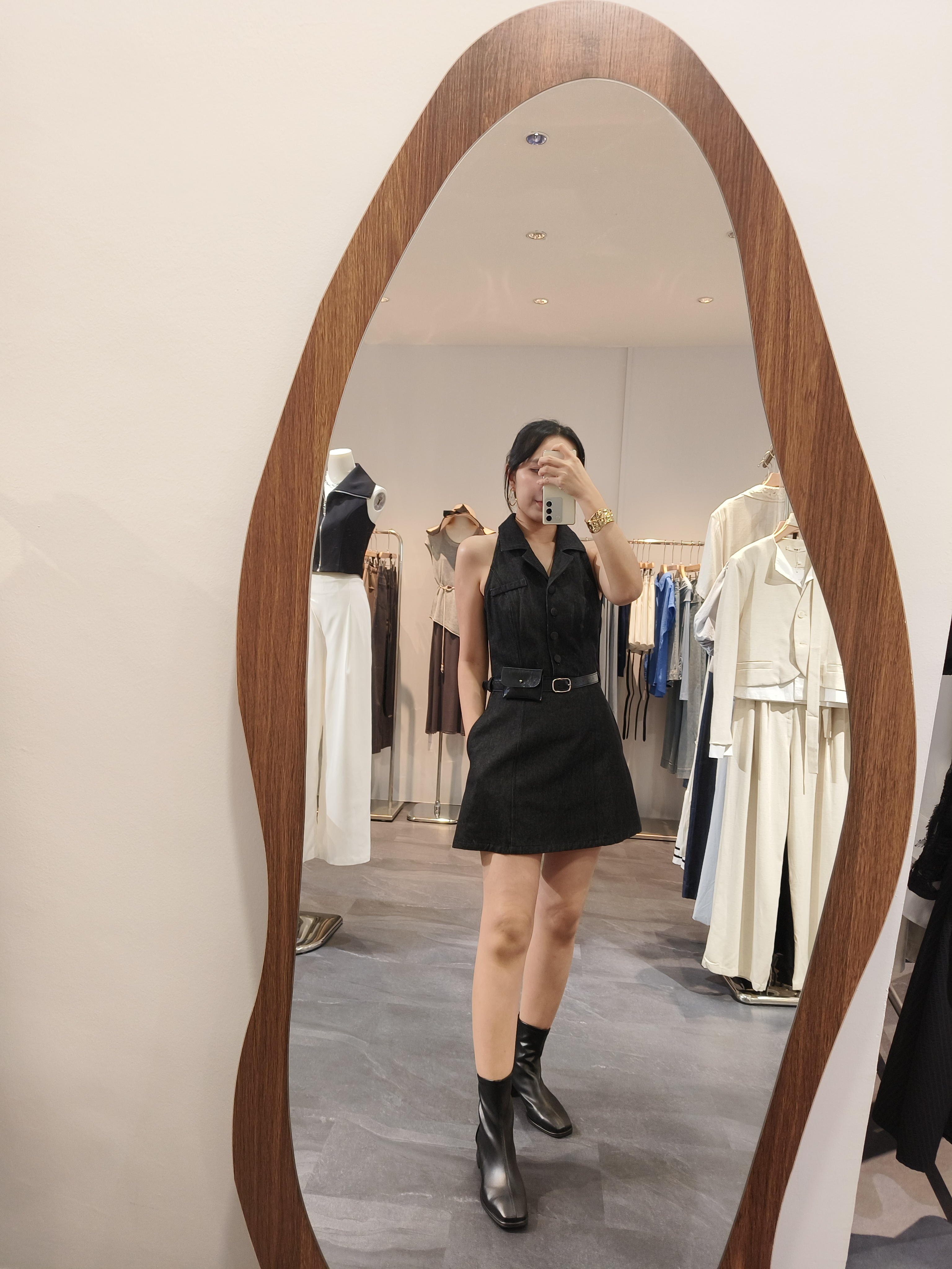 牛仔坎肩连身裙 Denim Halter Neck Dress