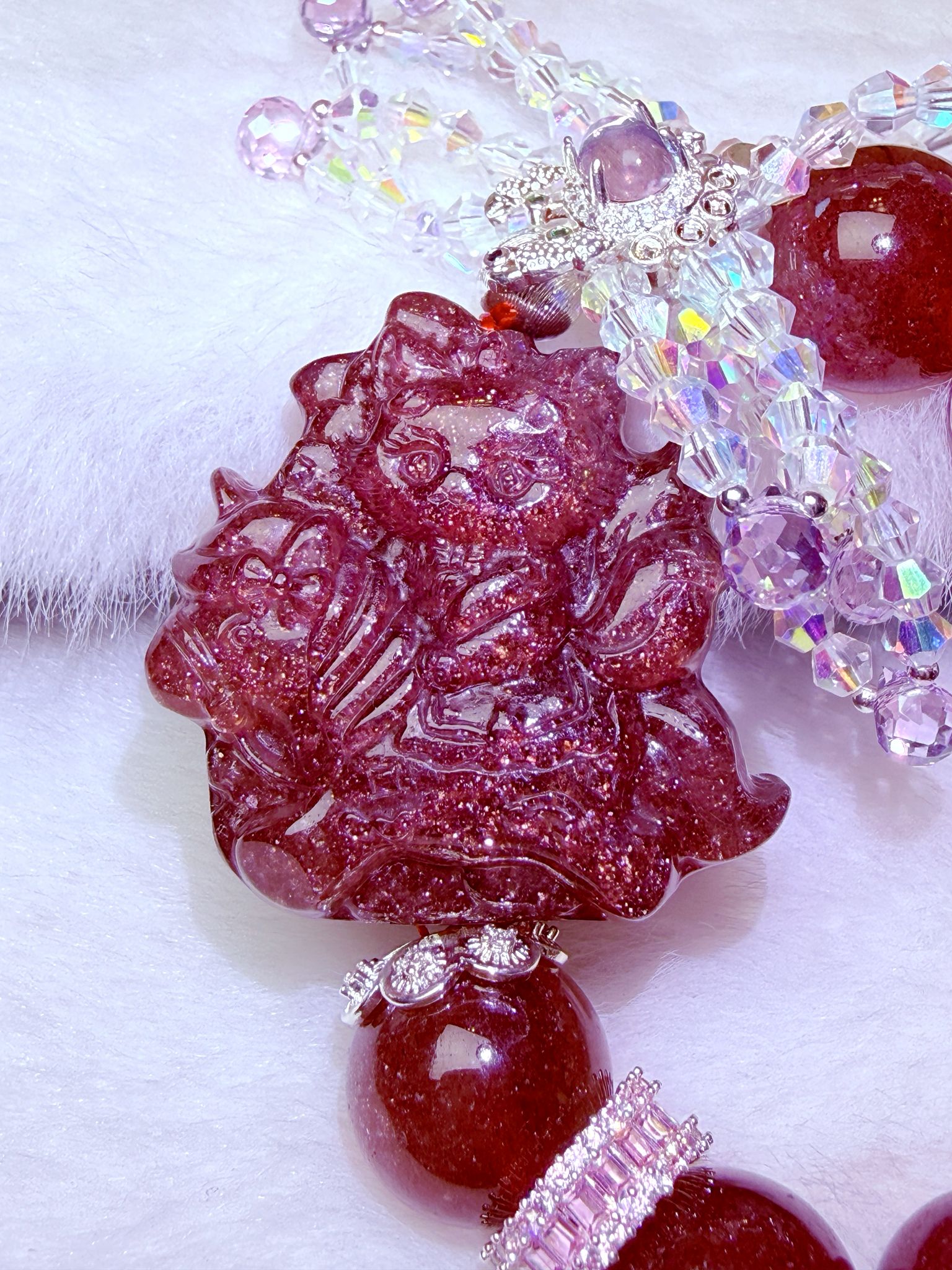 K00128 星光紅草莓 玩具木馬狐小妹 自家設計手鏈