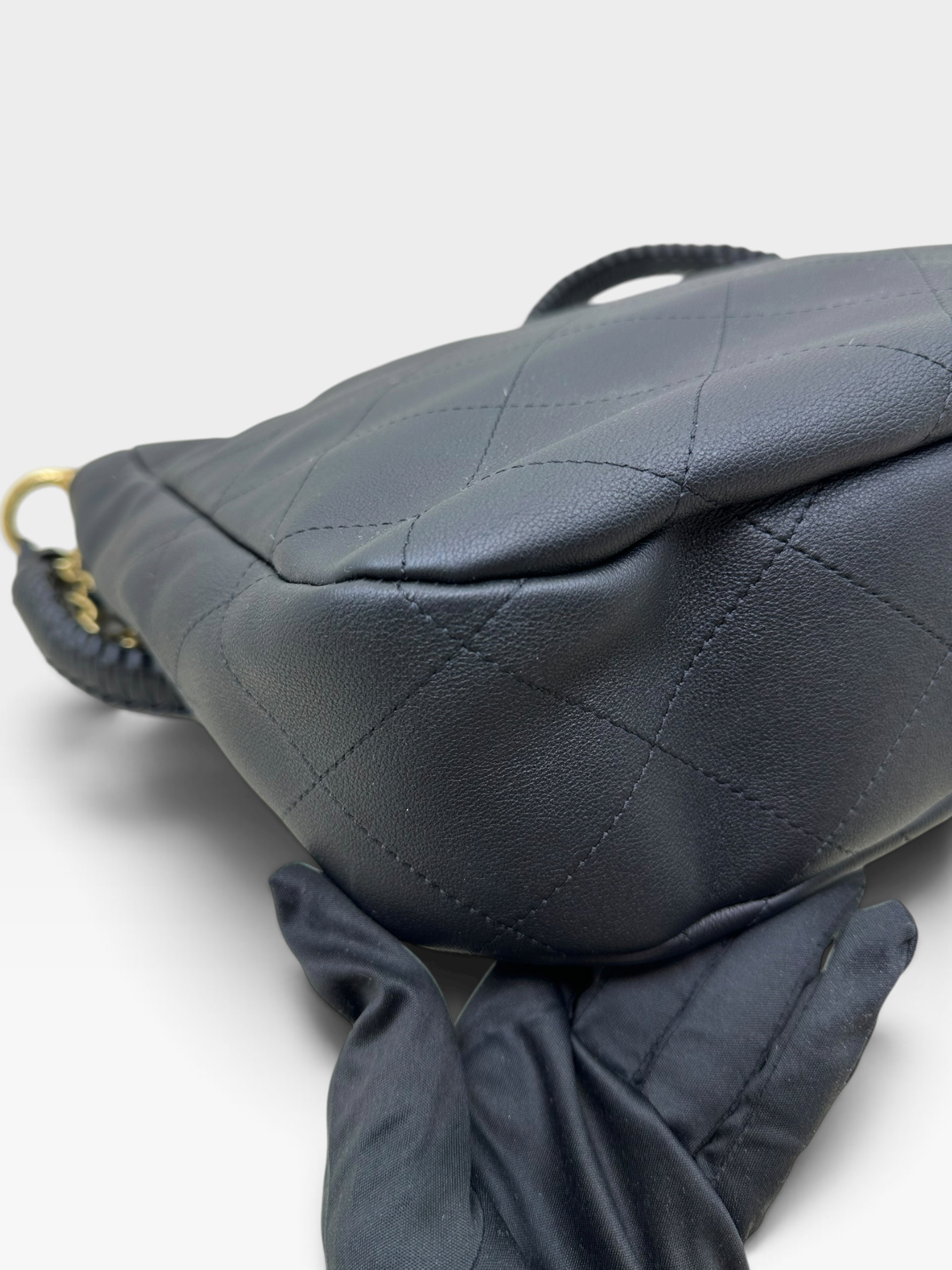 Pre-Owned CHANEL Hobo Tote bag / Product Code: K090401