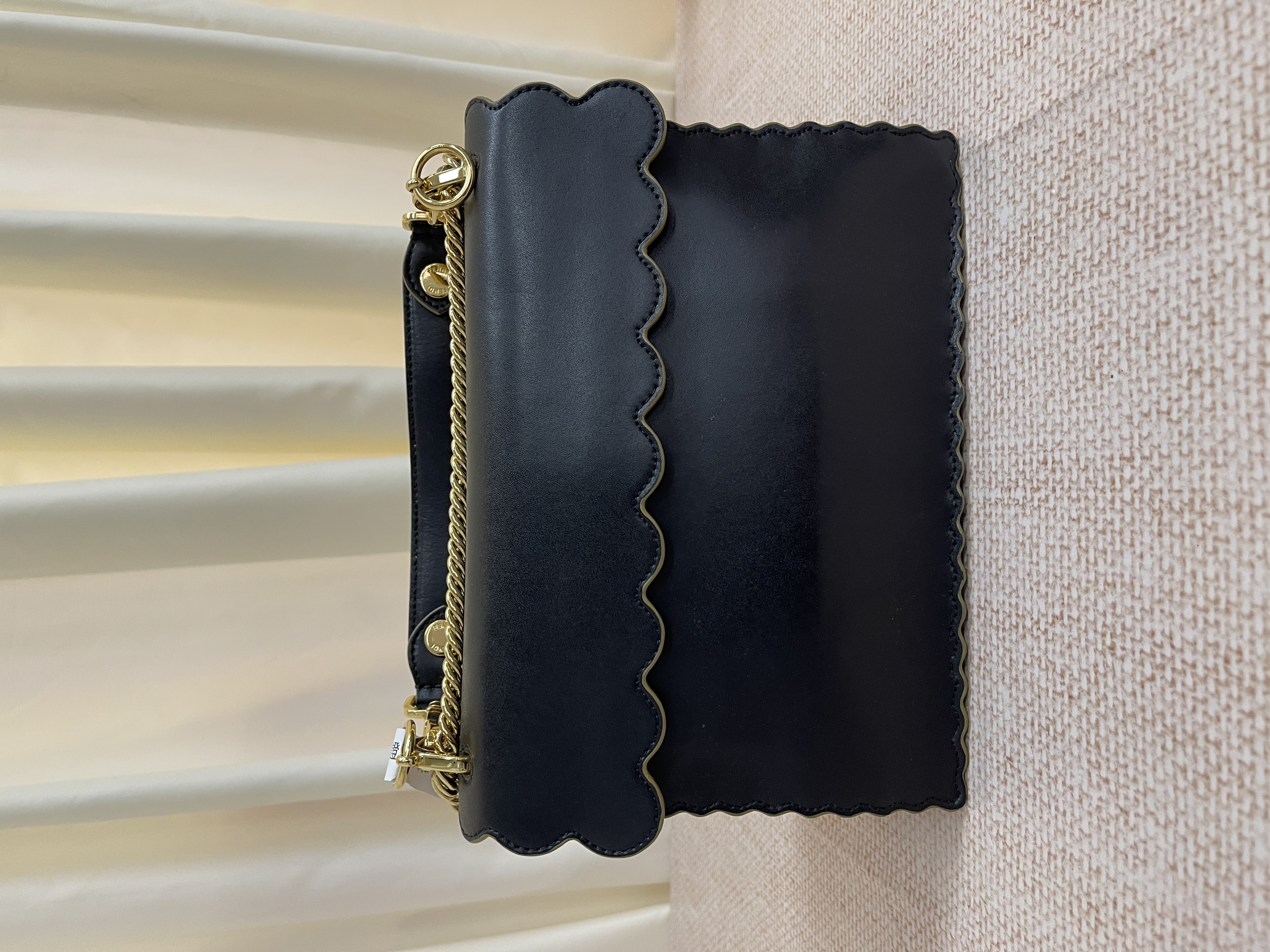 Pre-Owned FENDI KAN I / Product Code: 26022202