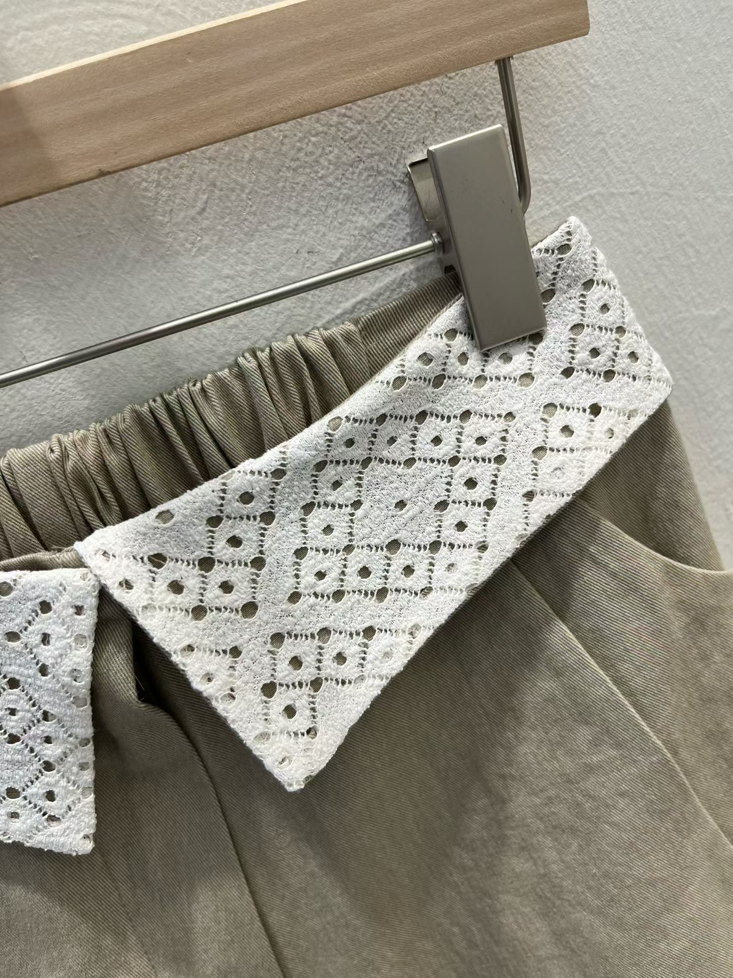 B17 通花褲頭短褲