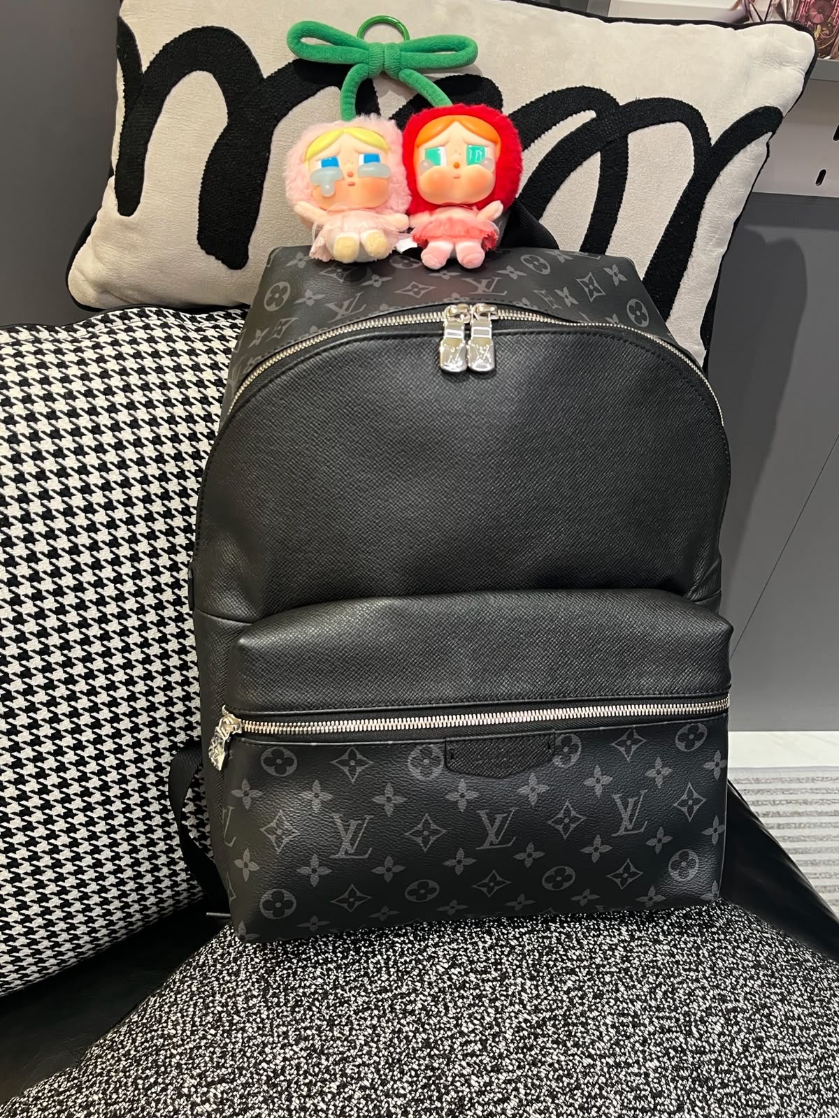 Lv Taigarama Discovery Backpack M31033 100%Authentic, 98%New ✅Dust bag