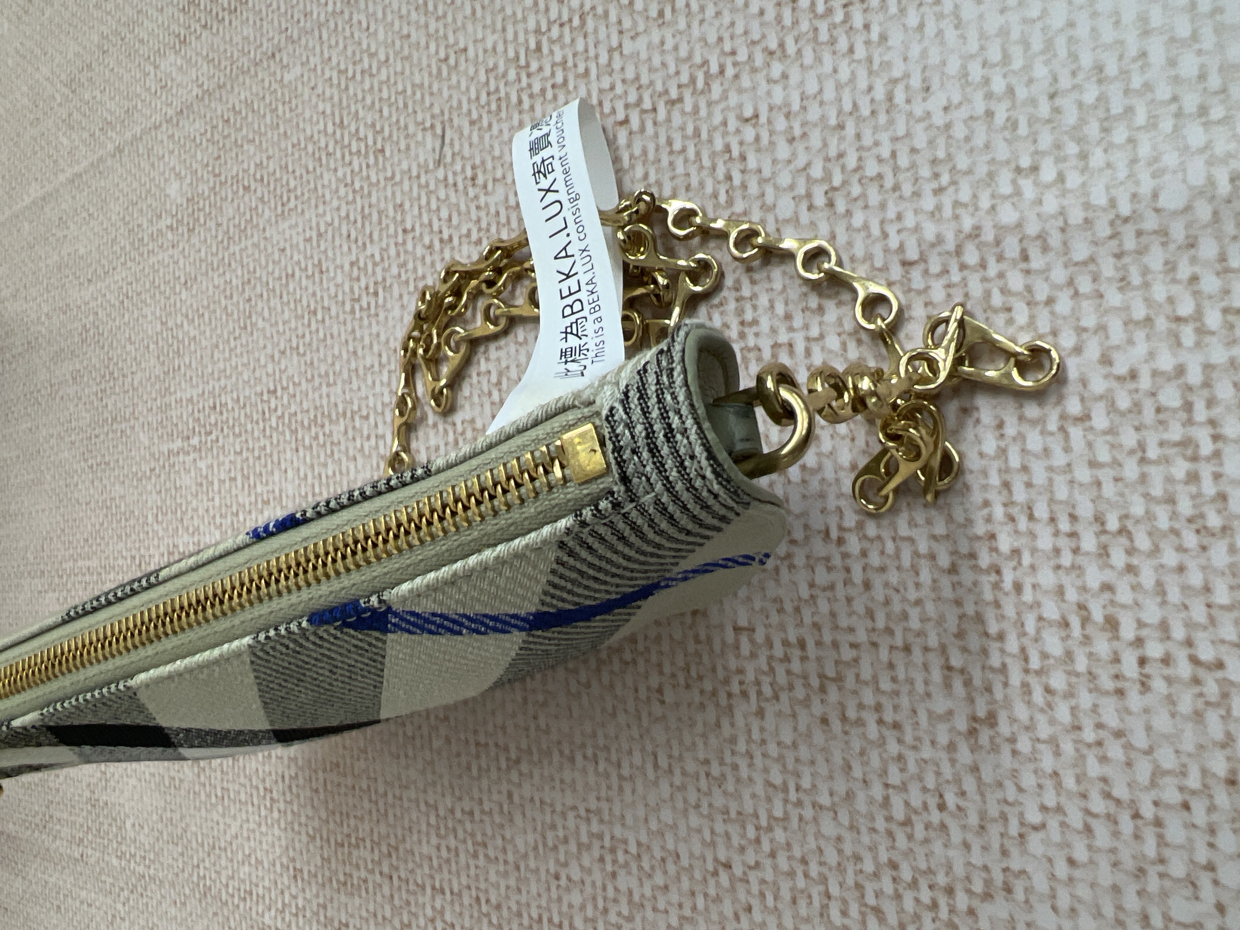 Pre-owned Burberry Micro Shield Sling Bag/ Product Code: 26030208