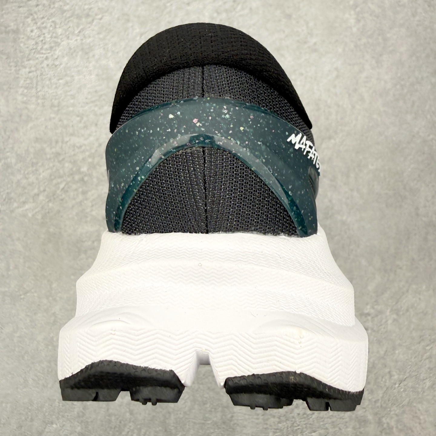 Hoka One One Mafate X