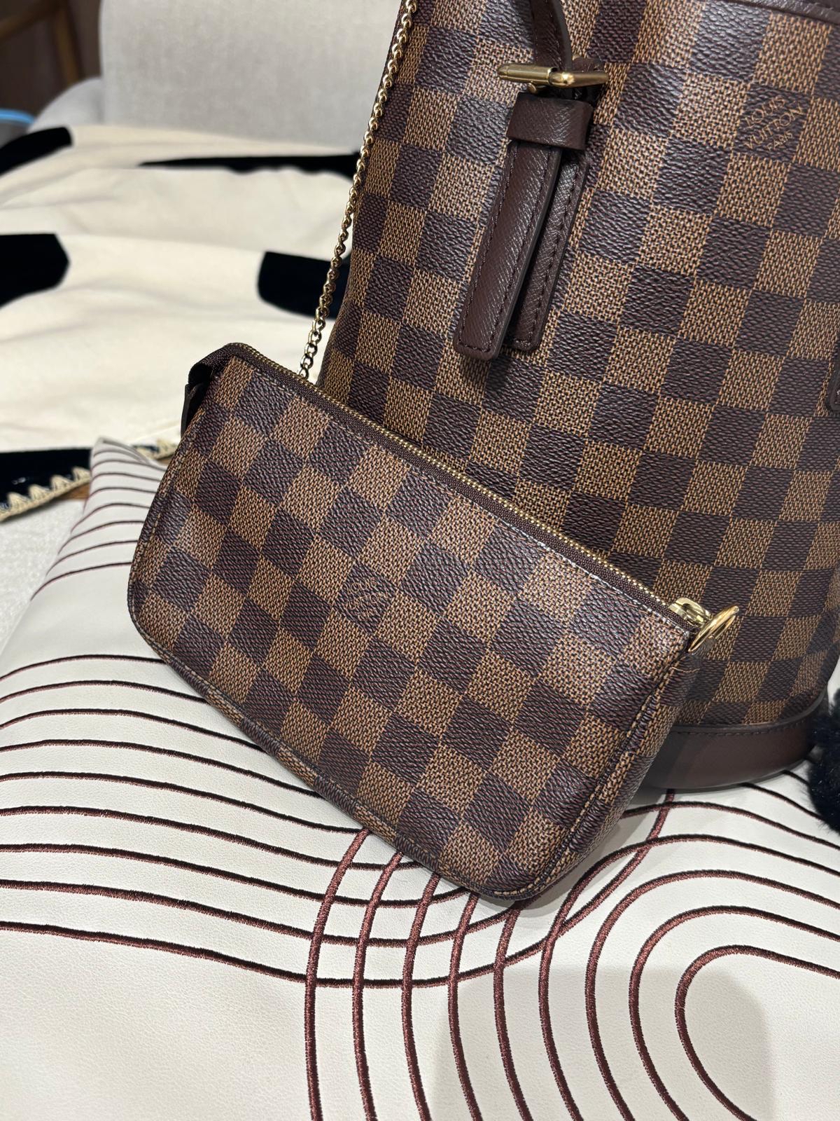 Lv petit bucket with pochette 100%authentic,95%new ✅dust bag 