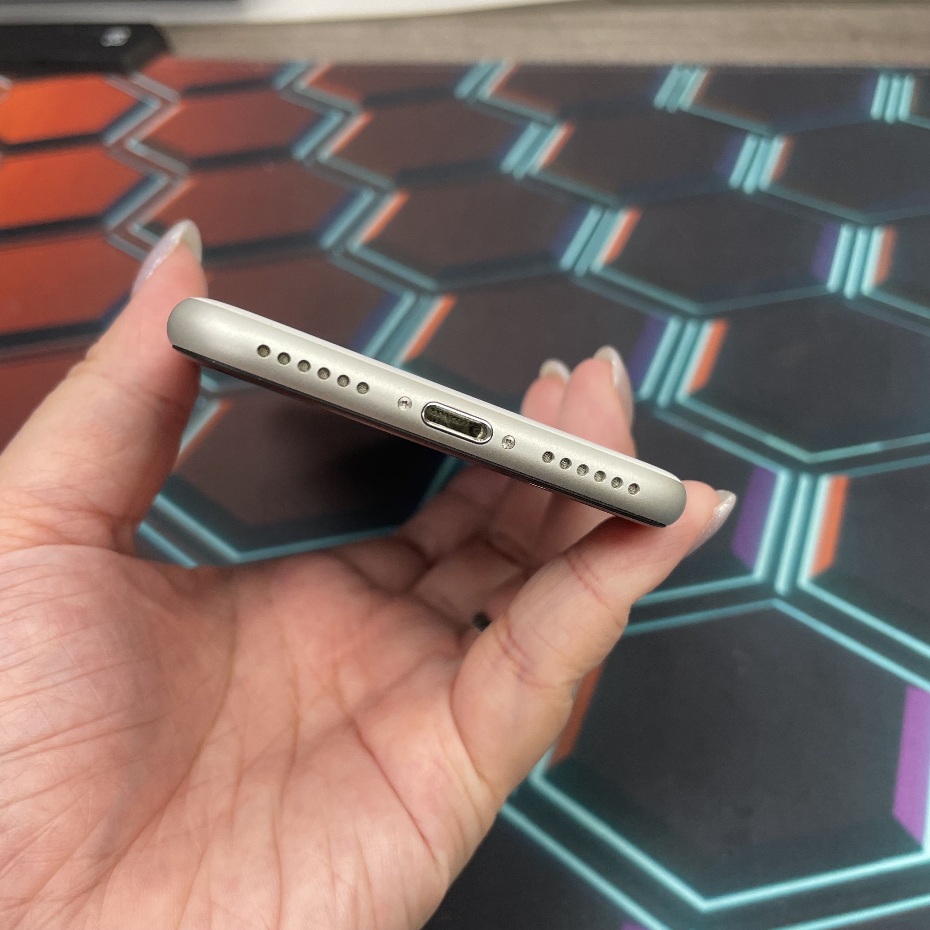 *6912 SE 2 完美機 256GB 電89 白色 white