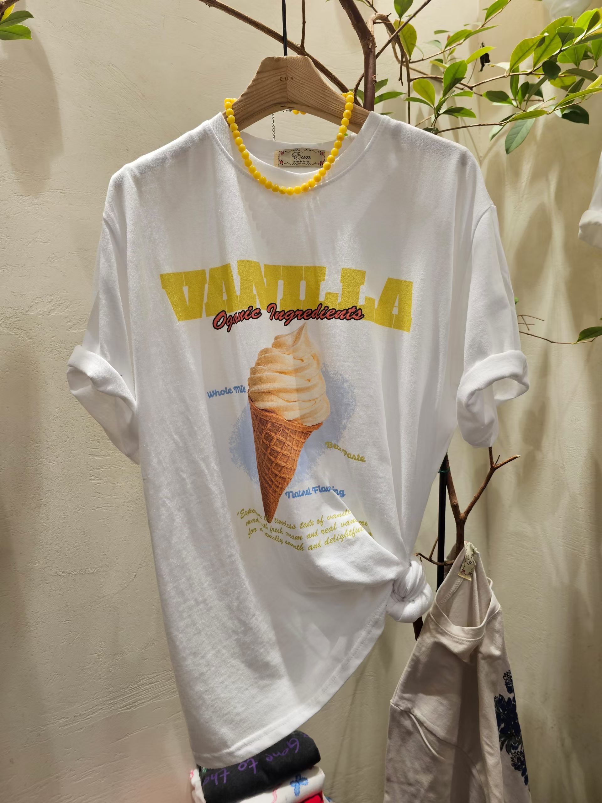 Vanilia 🍦Tee