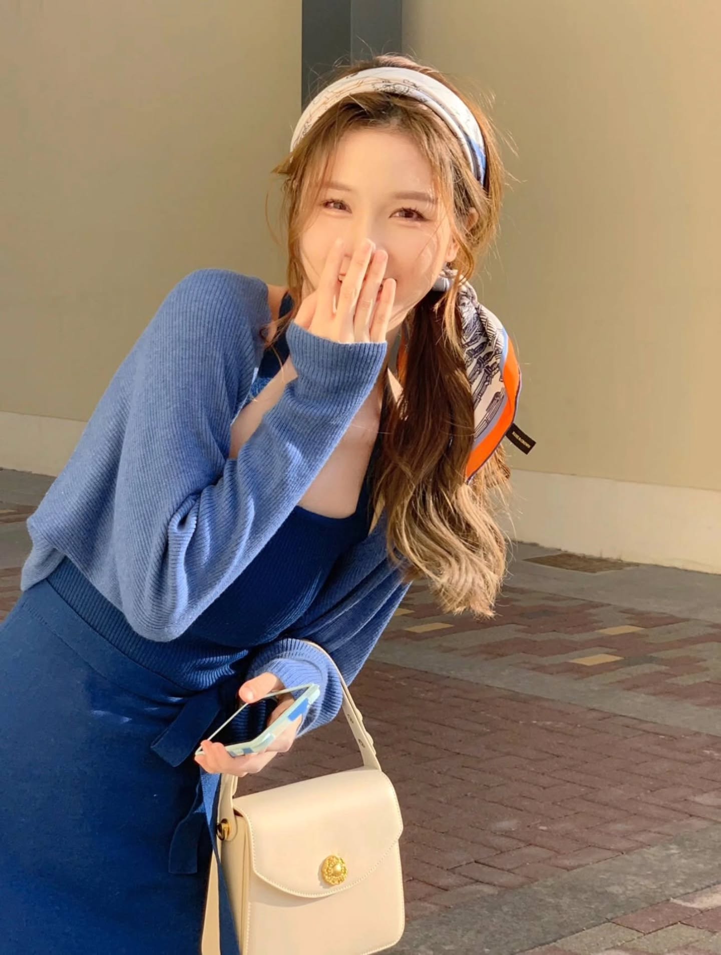 包包系丝巾 🇨🇳