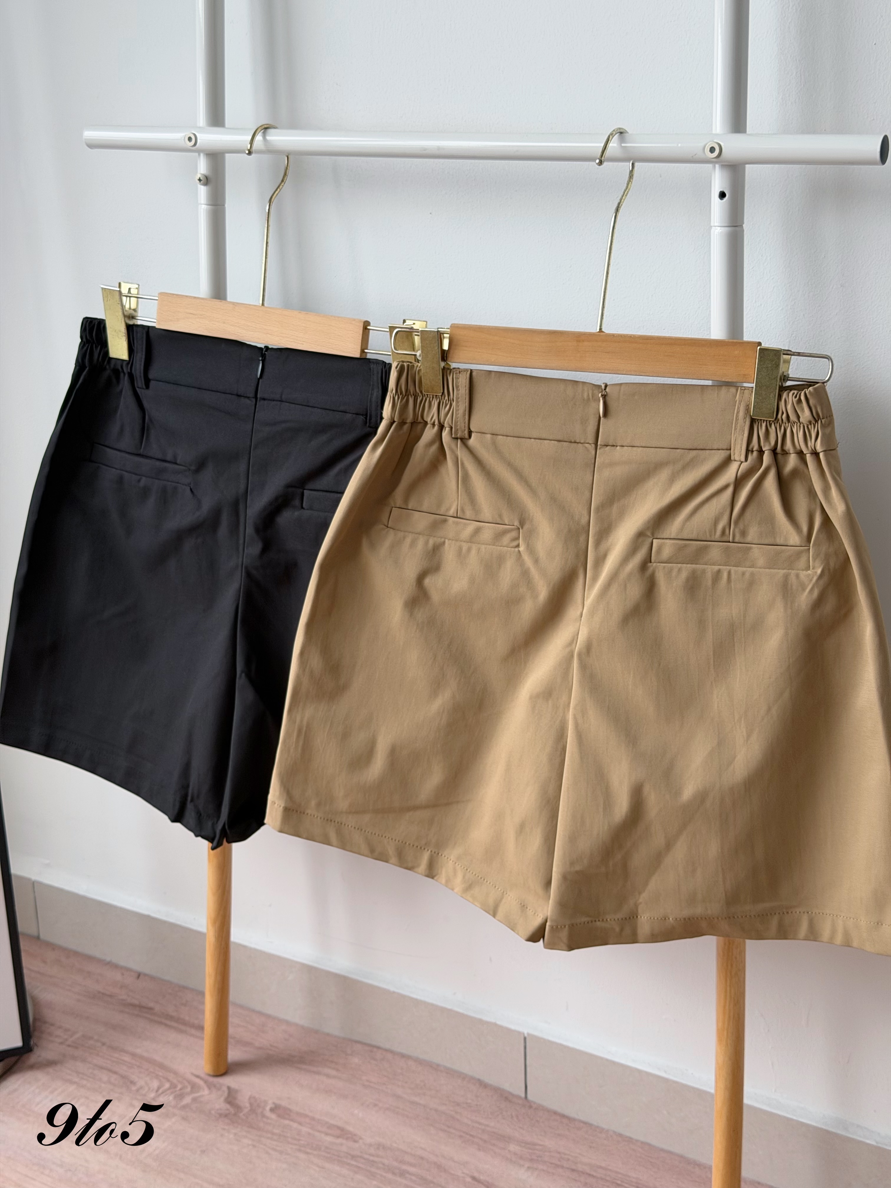 S2038 A Line Short Skort - Black & Khaki