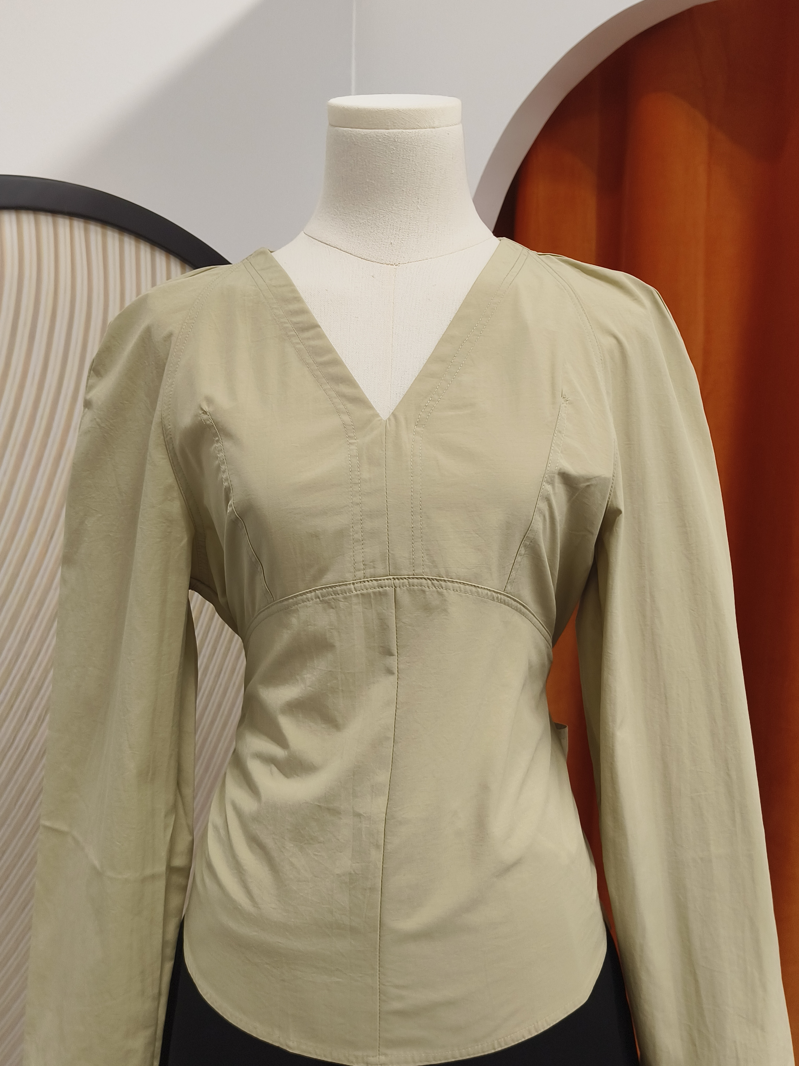长袖绑带收腰上衣 Long Sleeve Tie Waist Shirt