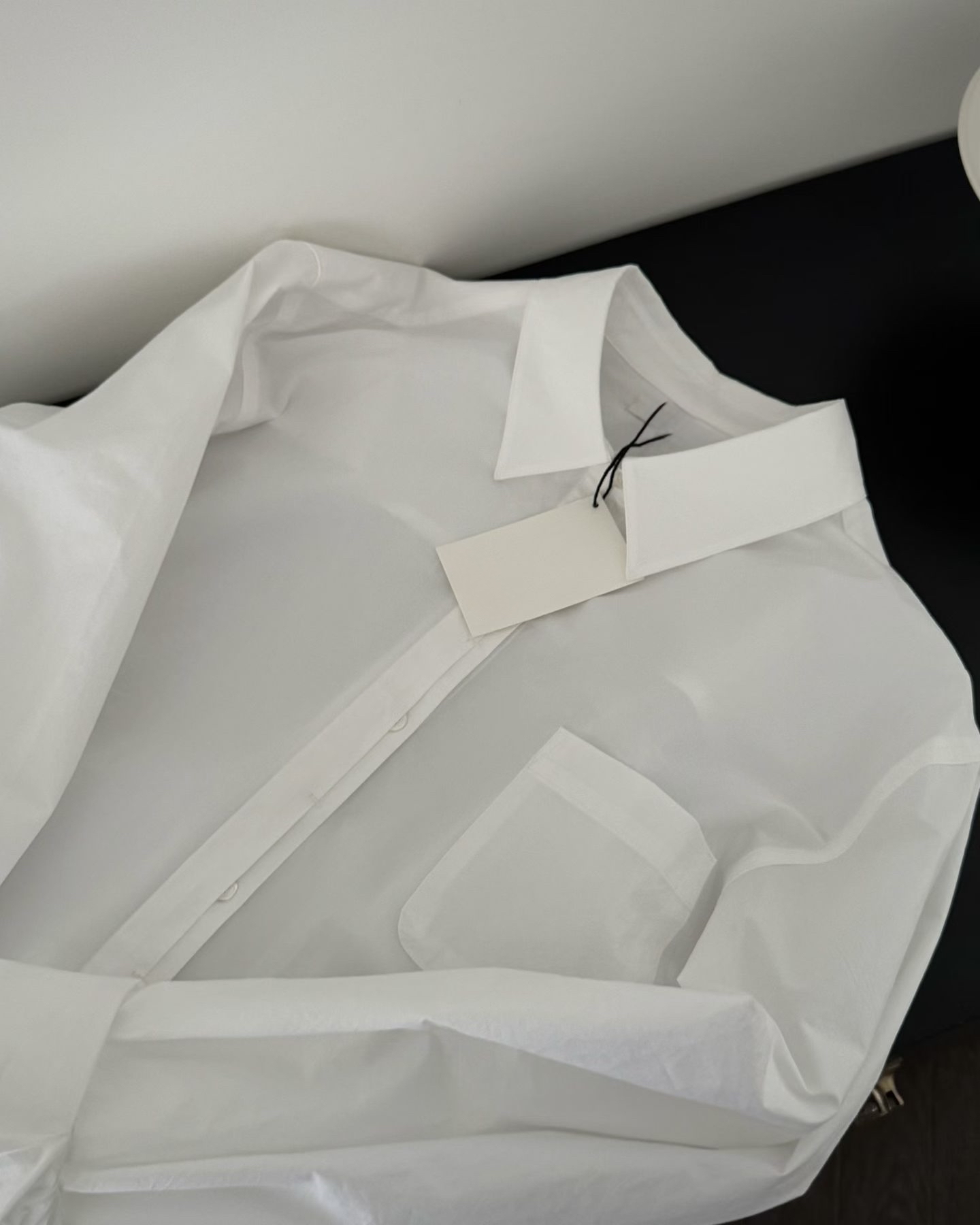 LA OE 設計風格恤衫