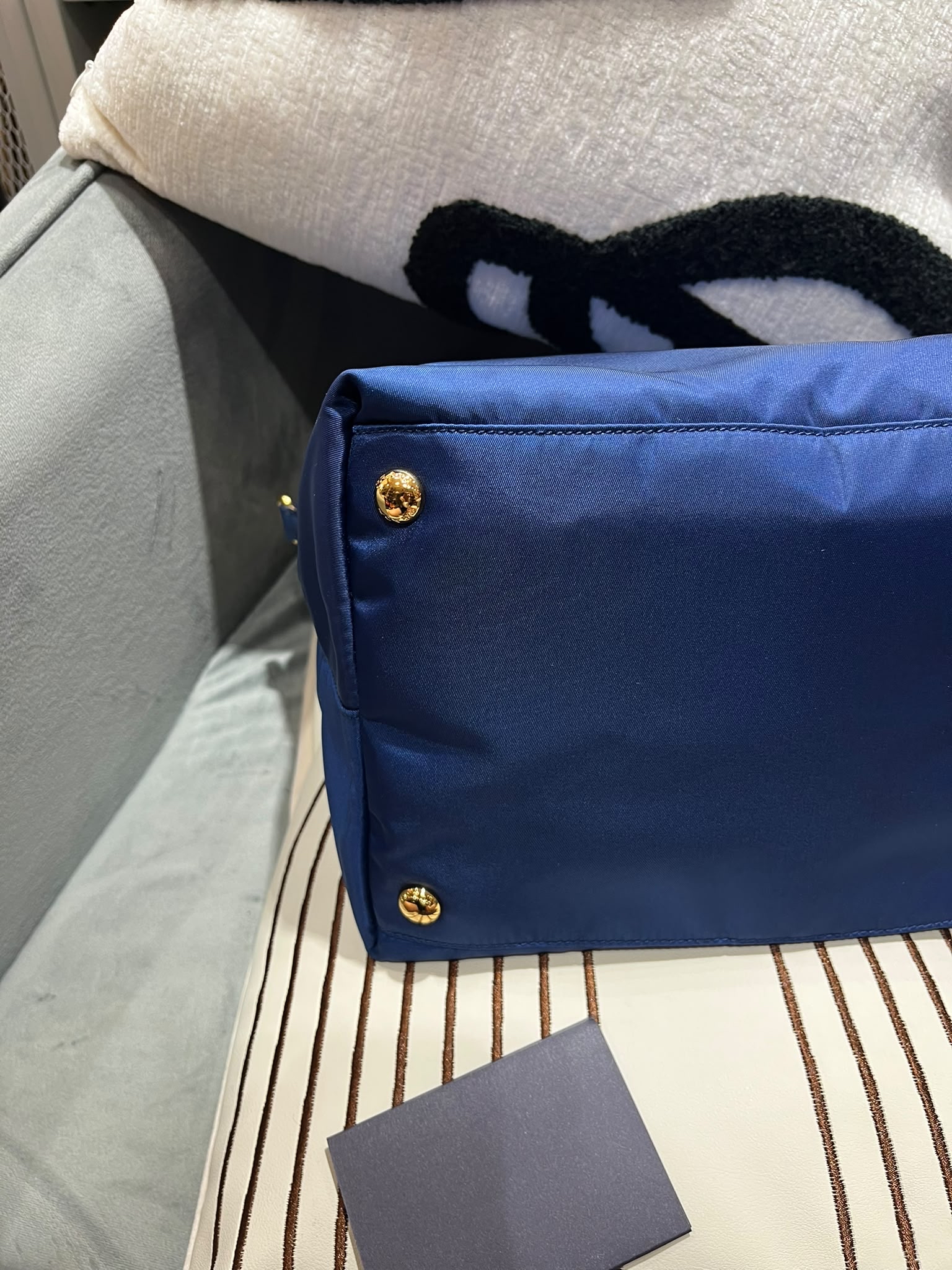 Prada Nylon 2way Bag 100%Authentic, 98%New ✅Dust bag