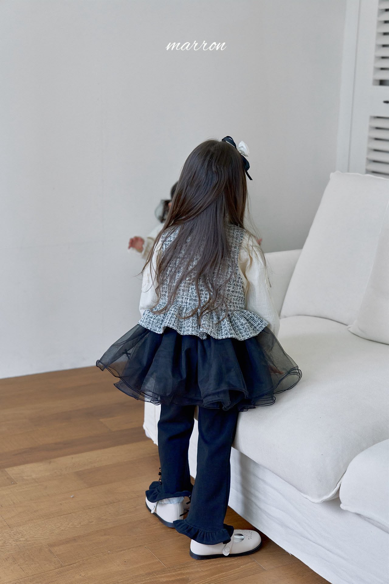 AW6102 Top