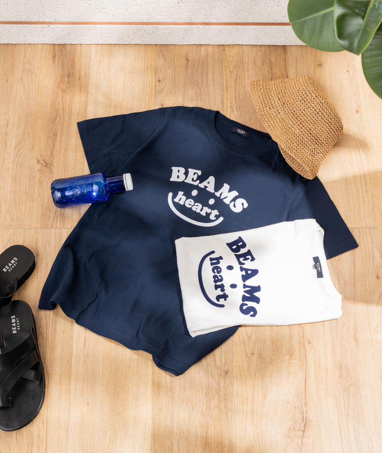 日本BEAMS Smile Logo Tee